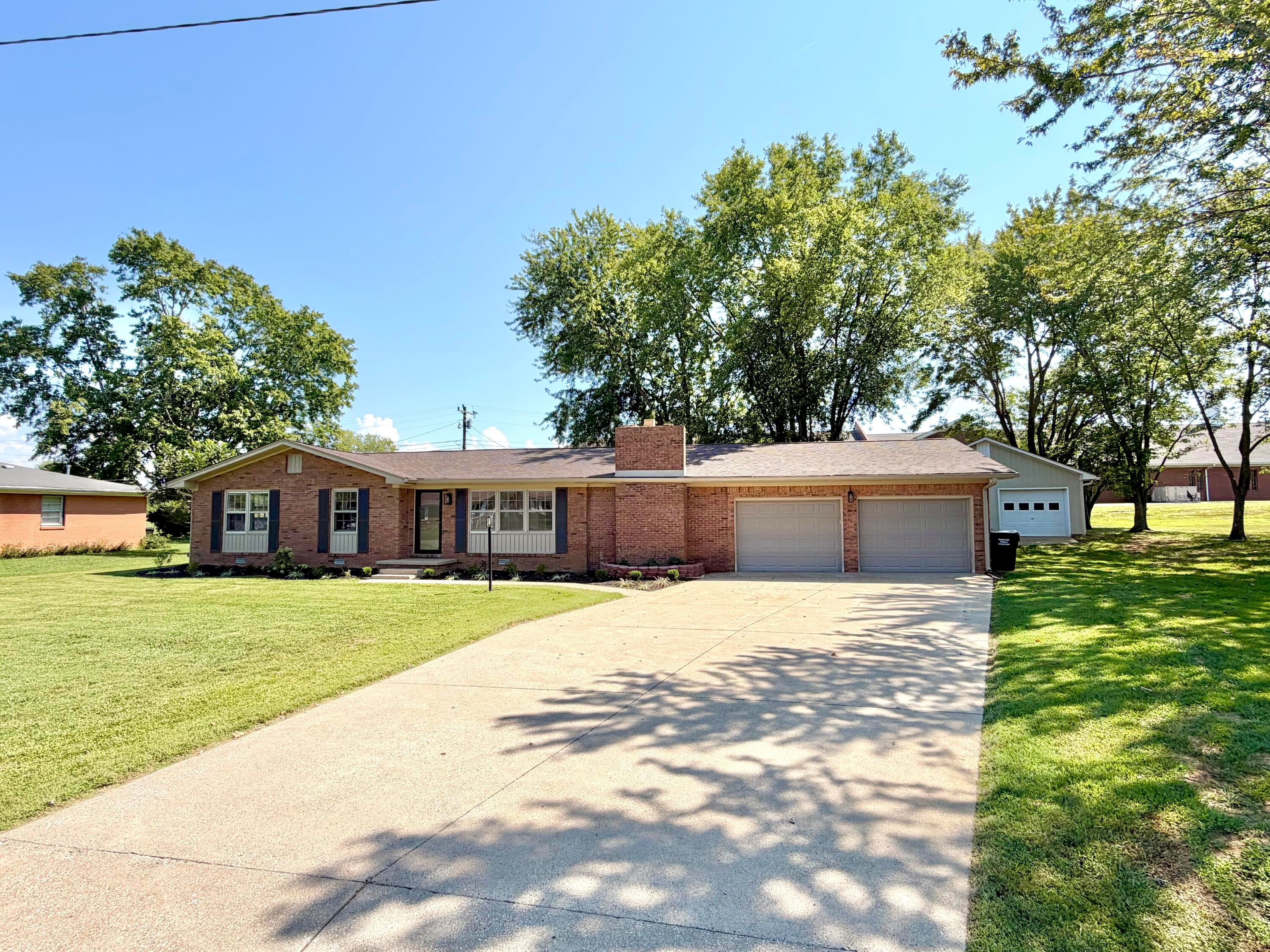 118 Glendale Drive — photo