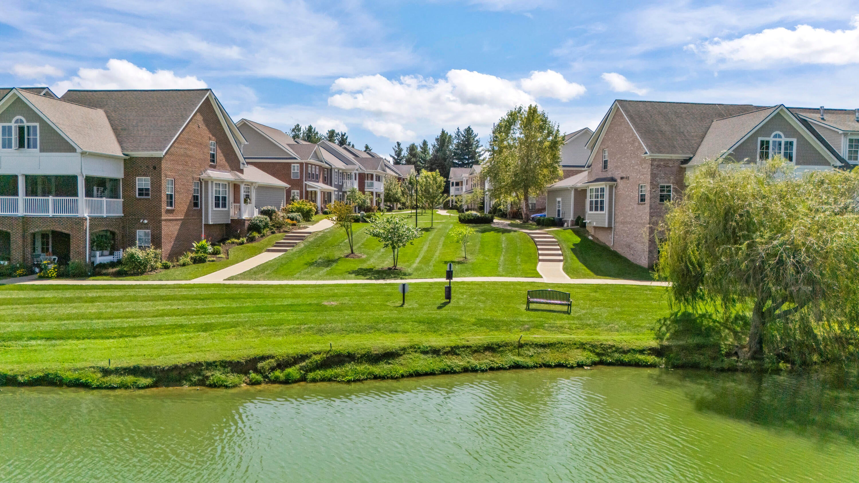 2145 Patchen Lake Lane — photo