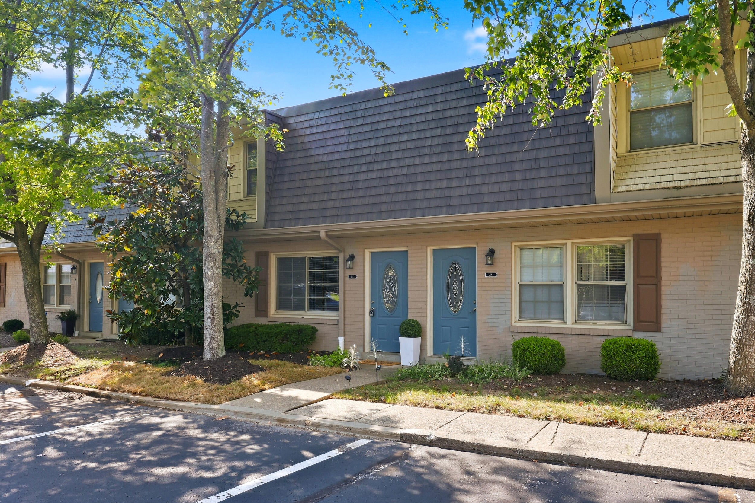 214 Regency Point Path — photo