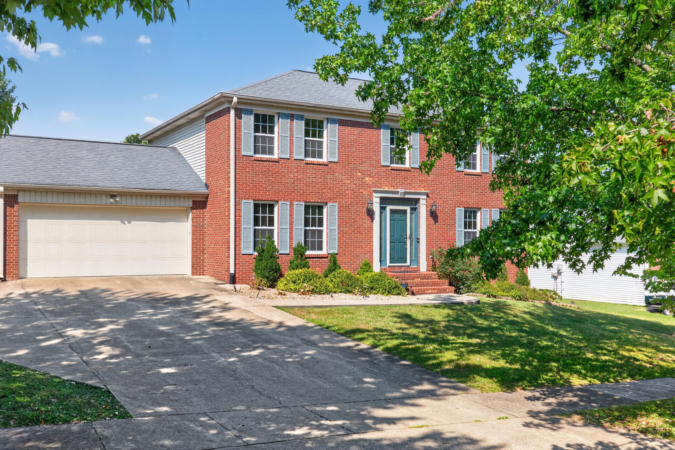 109 Sir Barton Drive — photo
