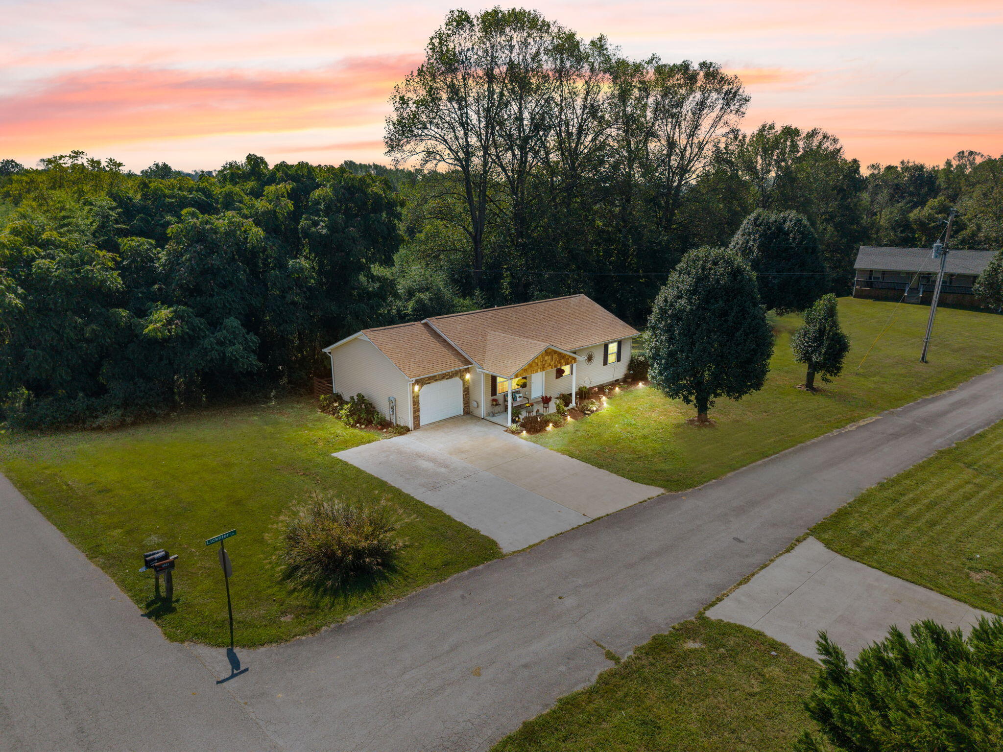 1851 Laurel River Road — photo