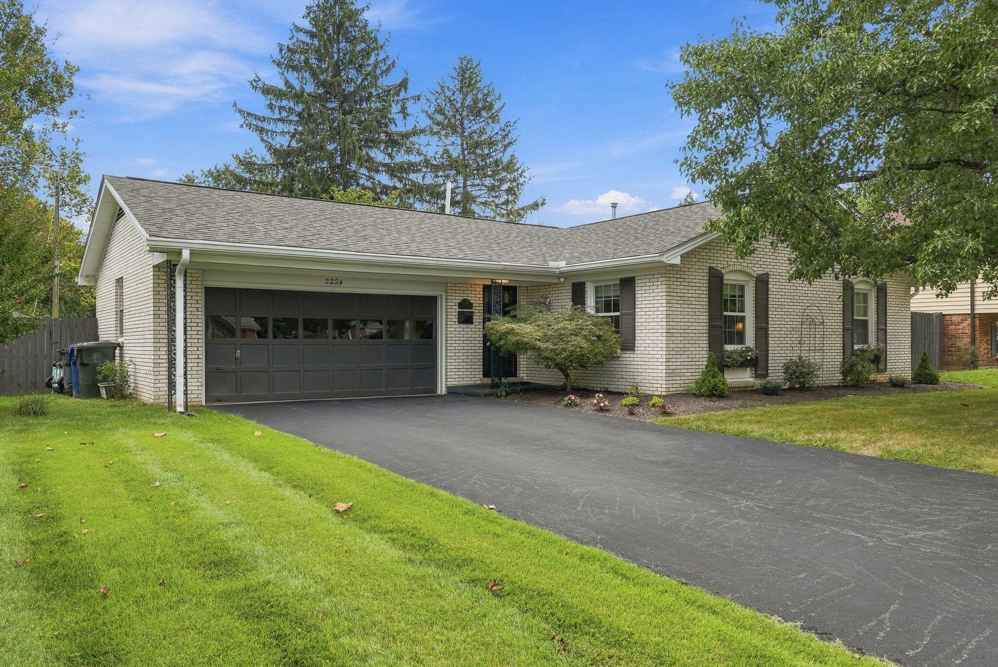 2224 Markham Court — photo