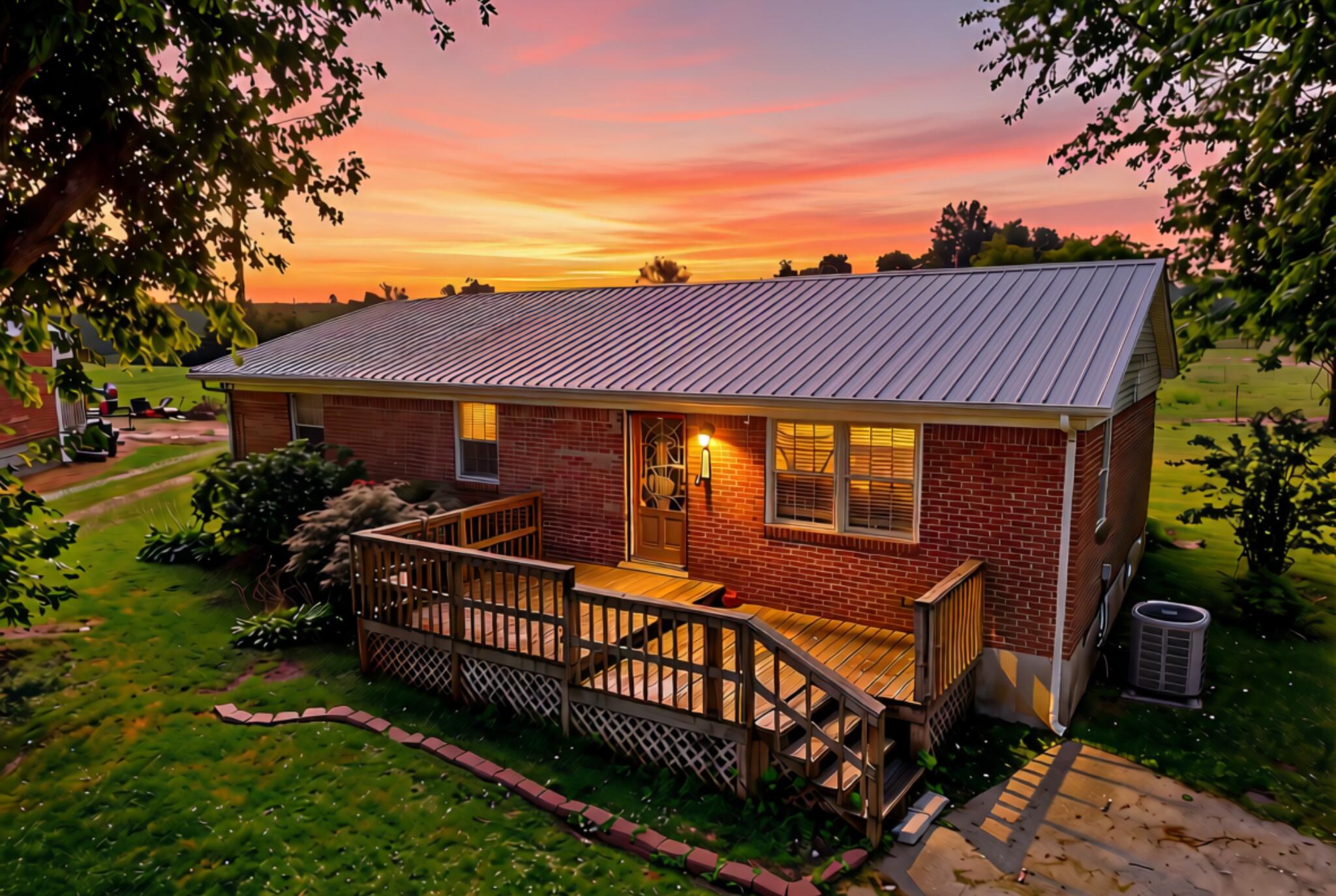 104 Dogwood Court — photo