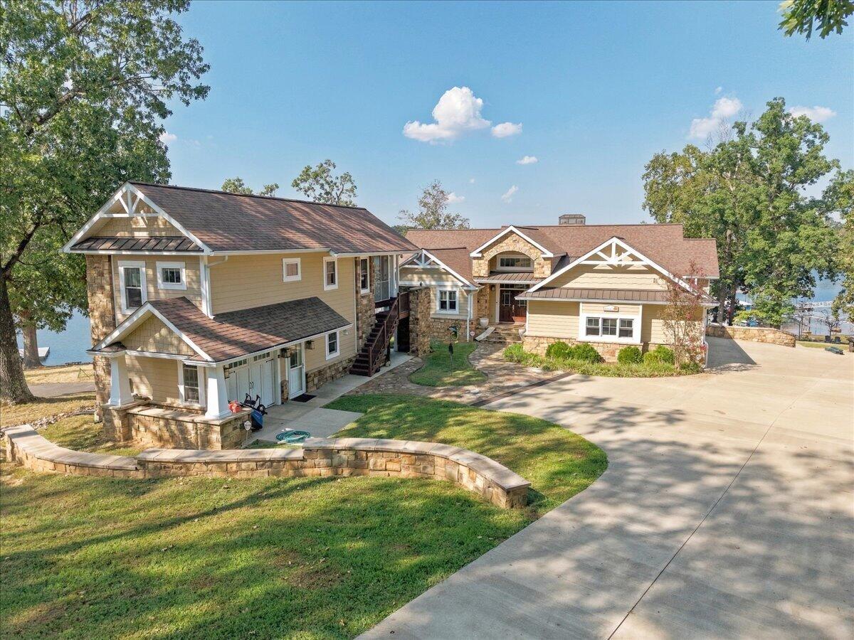 80 Sunset Drive — photo