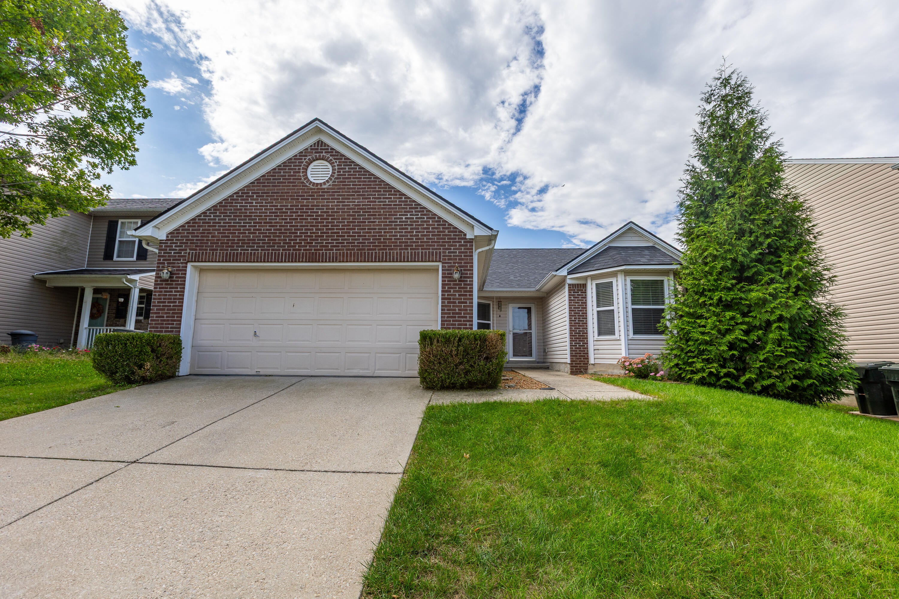 209 Elkhorn Green Place — photo