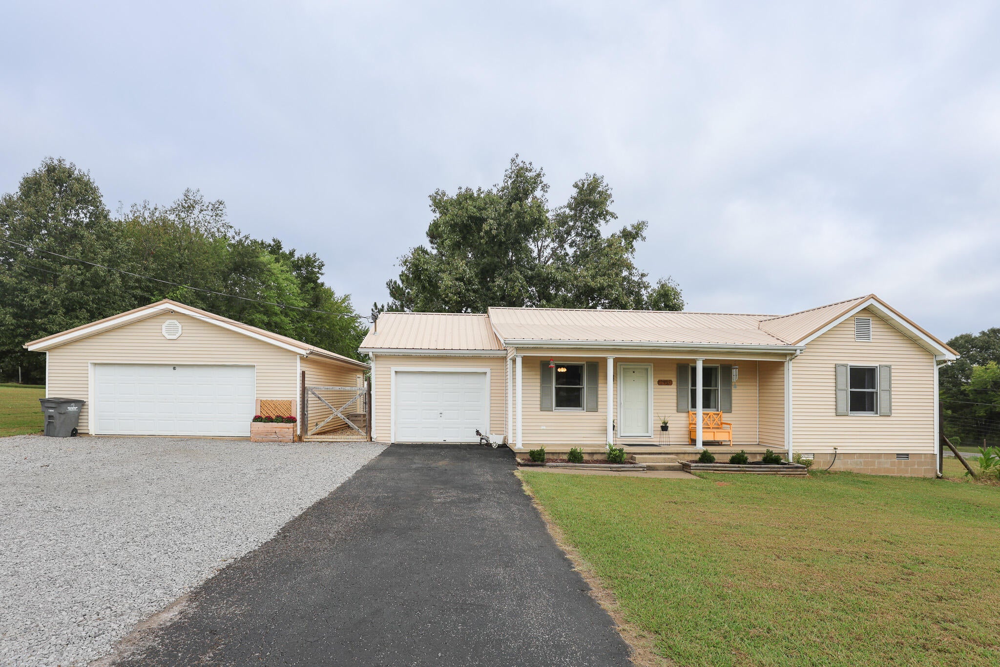 2935 Aubrey Drive — photo