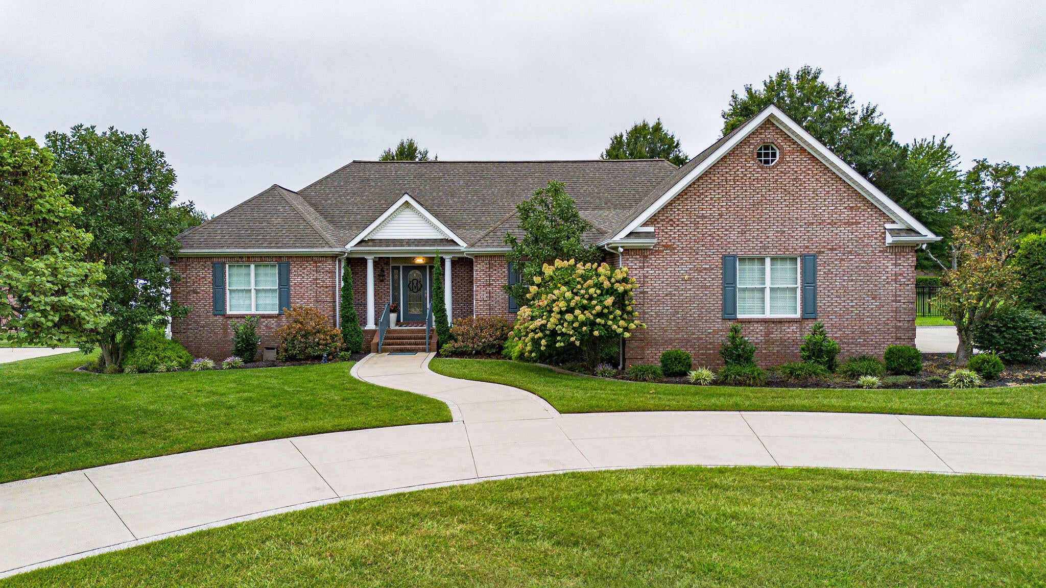 6460 Gardenview Drive — photo