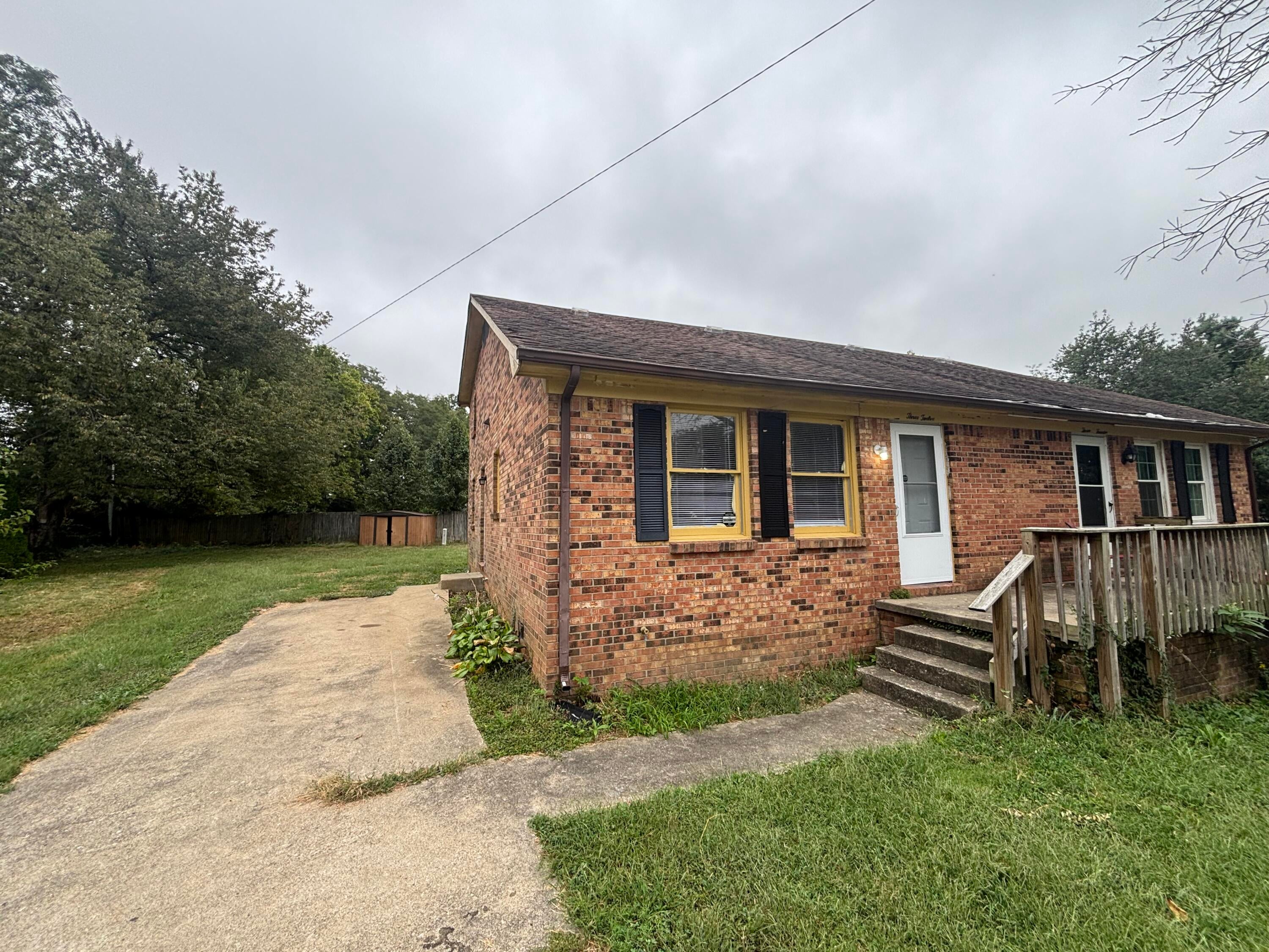 312 Garden Park Drive — photo