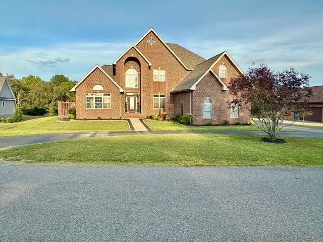 188 Lakeside Drive — photo