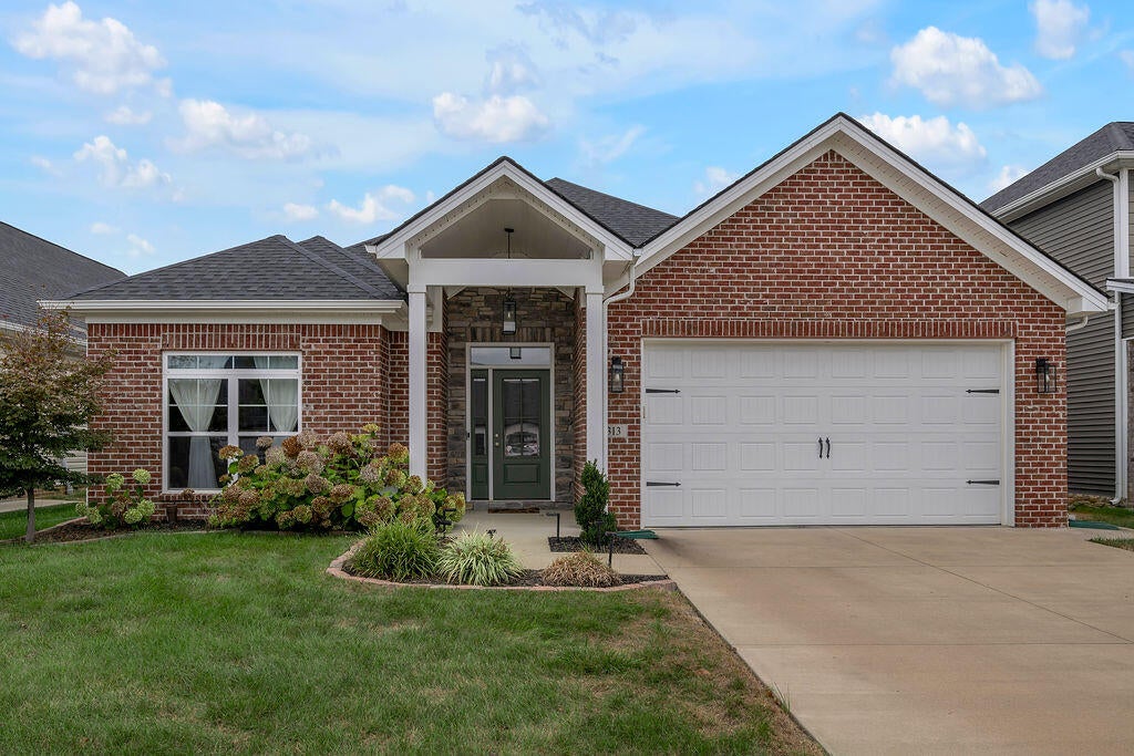1313 Angus Trail — photo