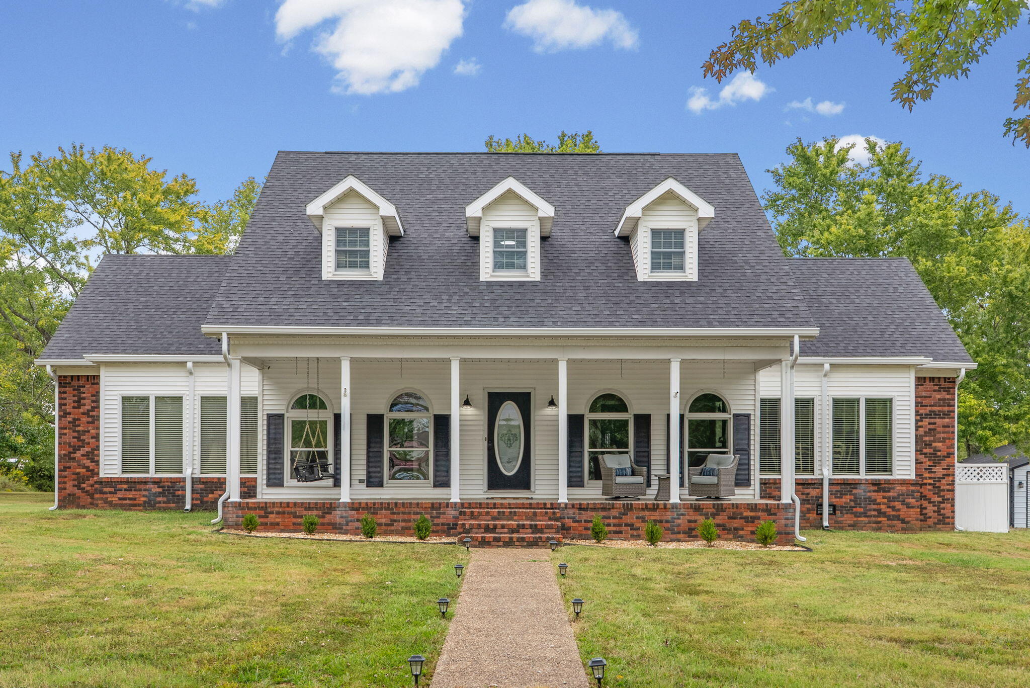 114 Skylark Drive — photo