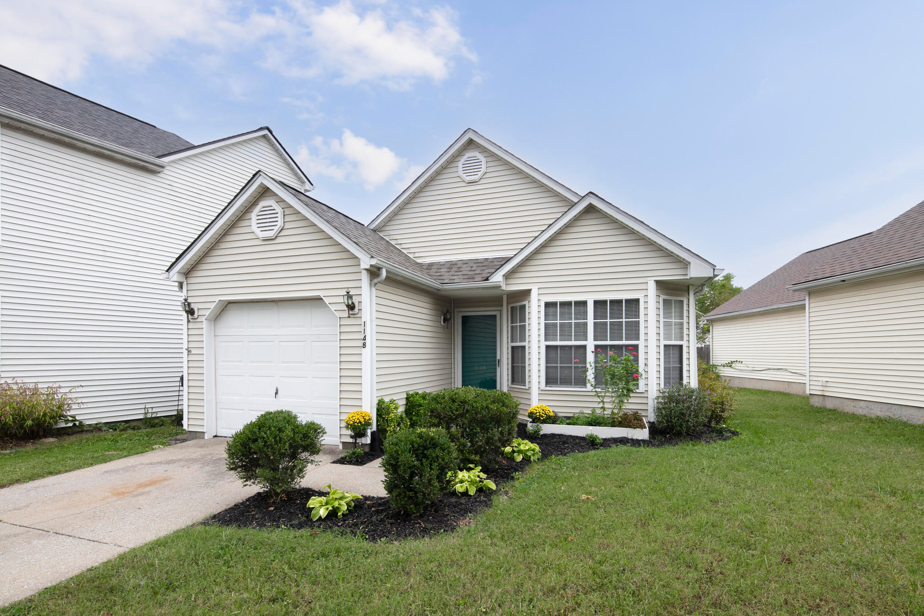 1148 Lantern Creek Court — photo