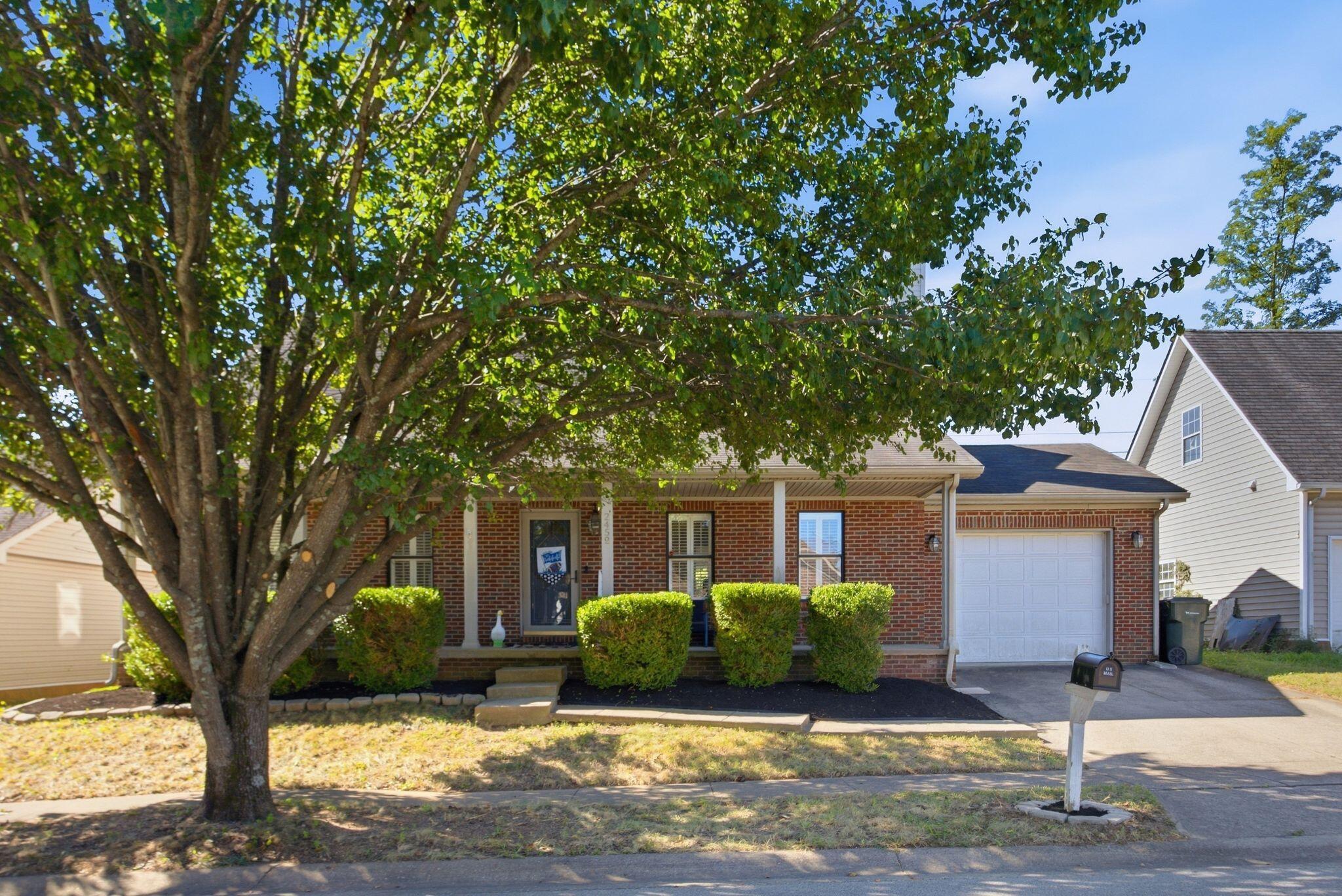 2452 English Station Drive — photo