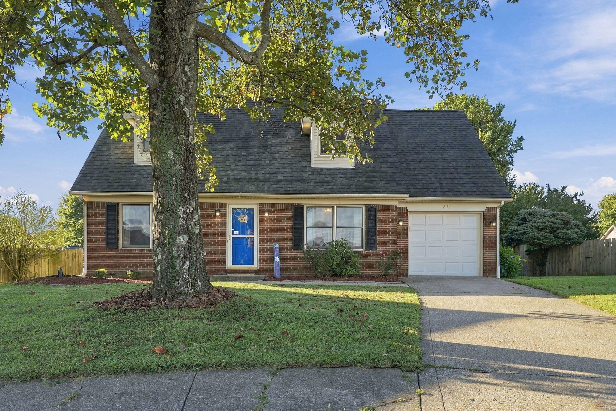 231 Finish Line Way — photo