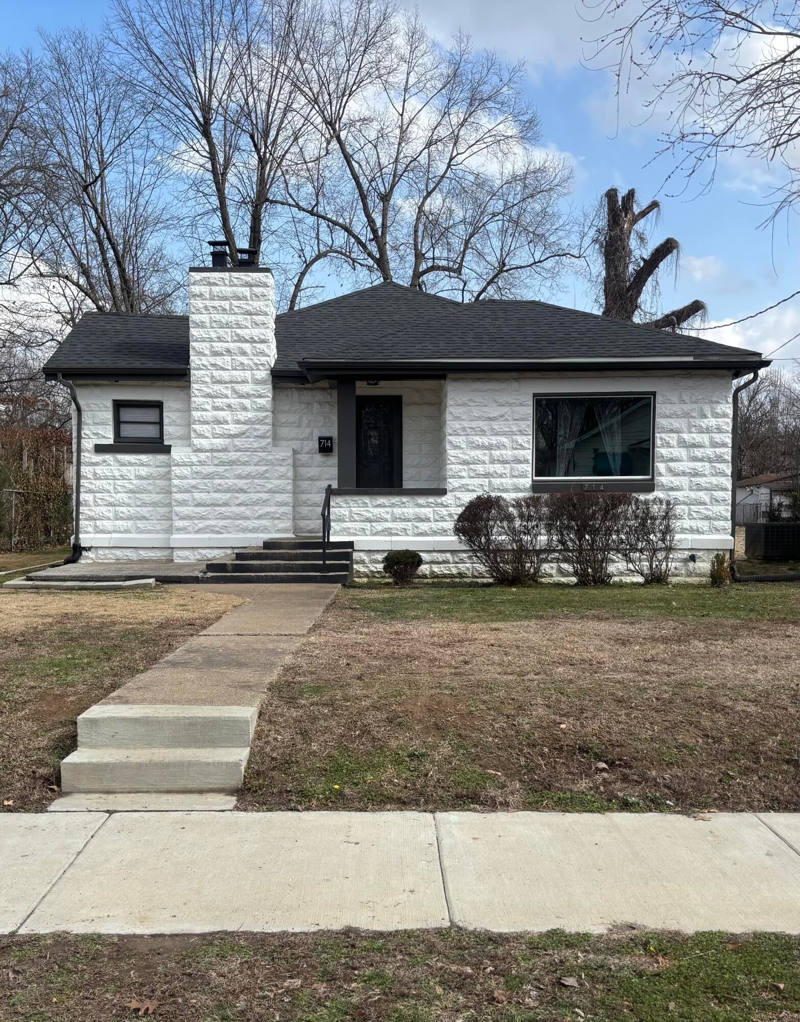 714 N 25 Street — photo