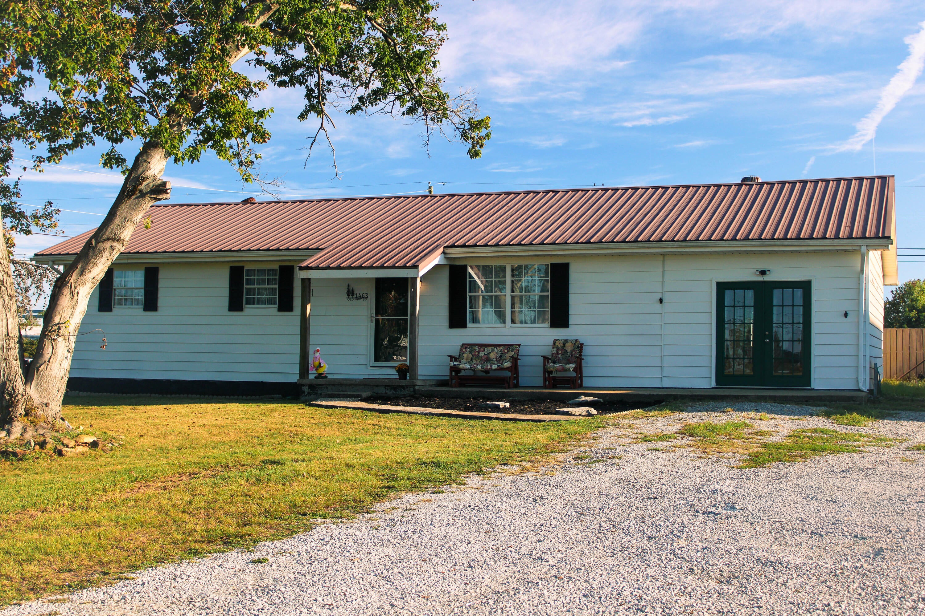 1463 Old Hwy 90 — photo