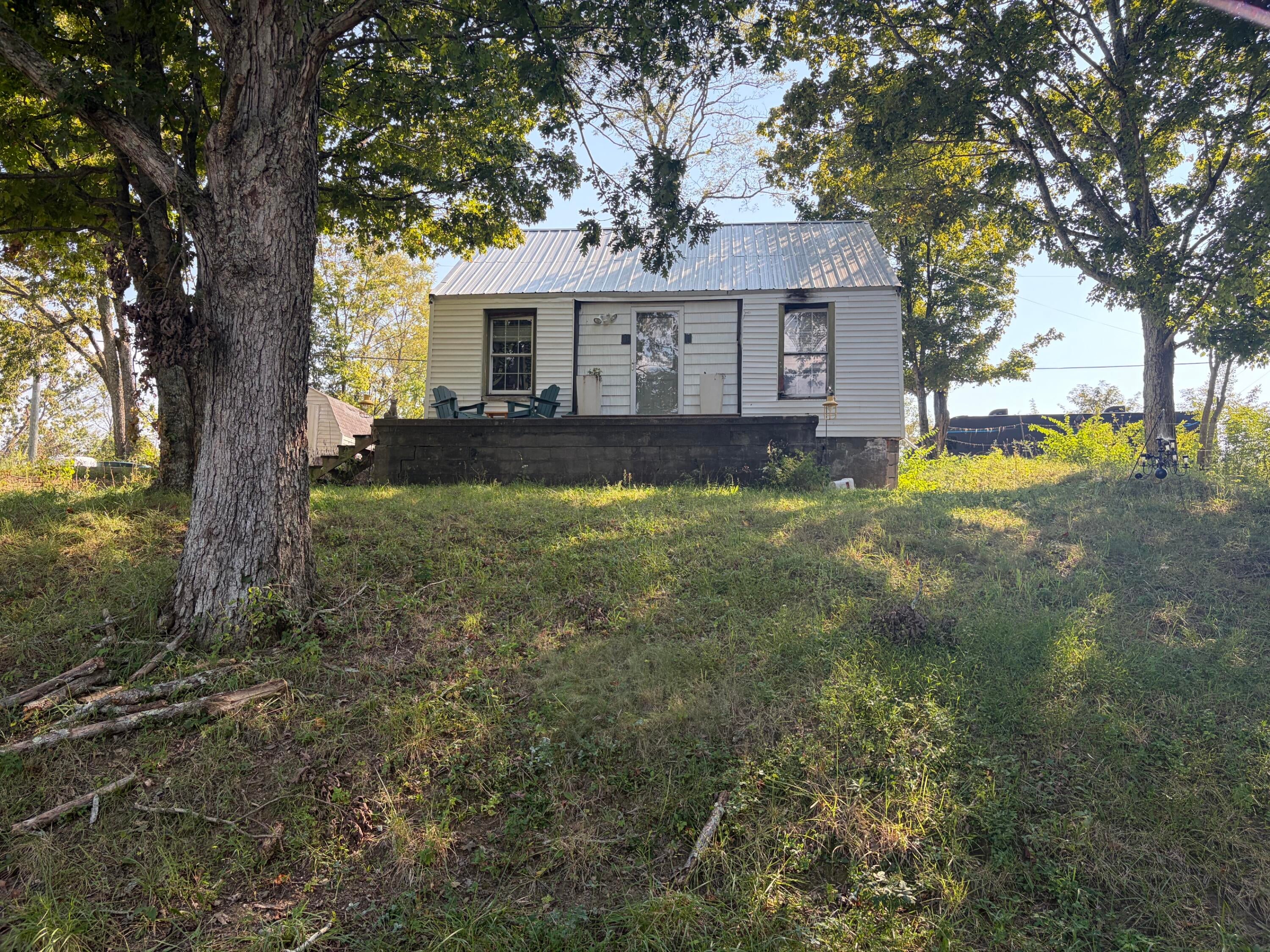 535/575 Obanion Lane — photo