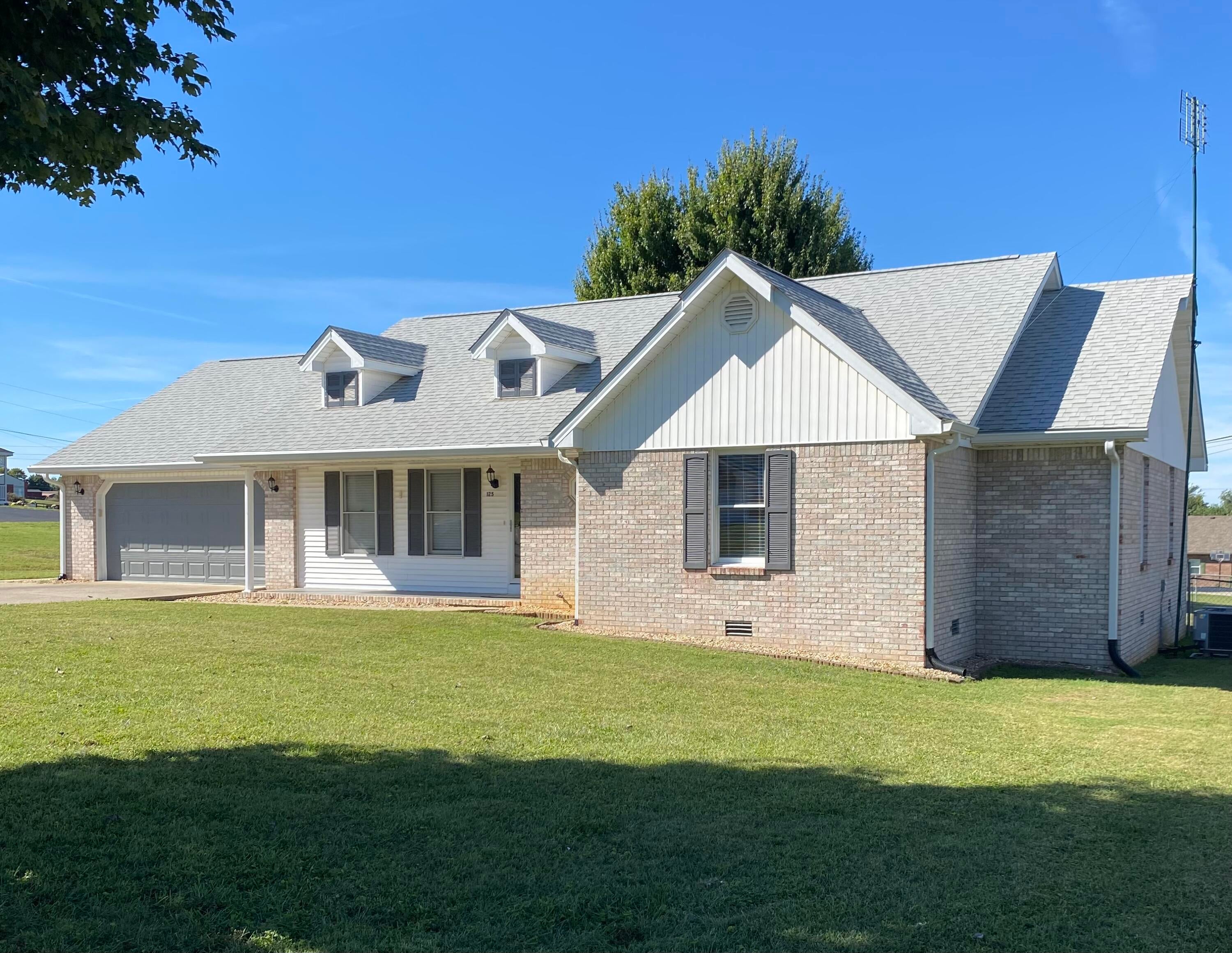 125 Holly Hill Drive — photo
