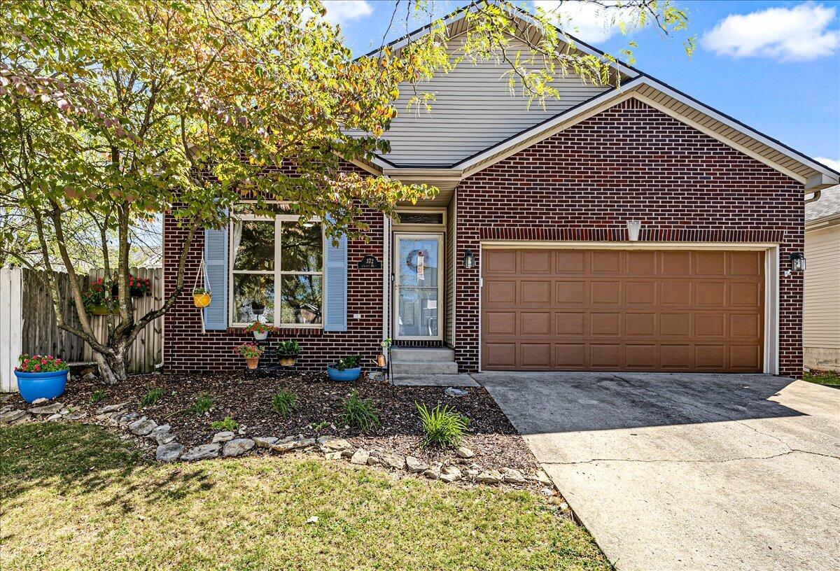 372 Lucille Drive — photo