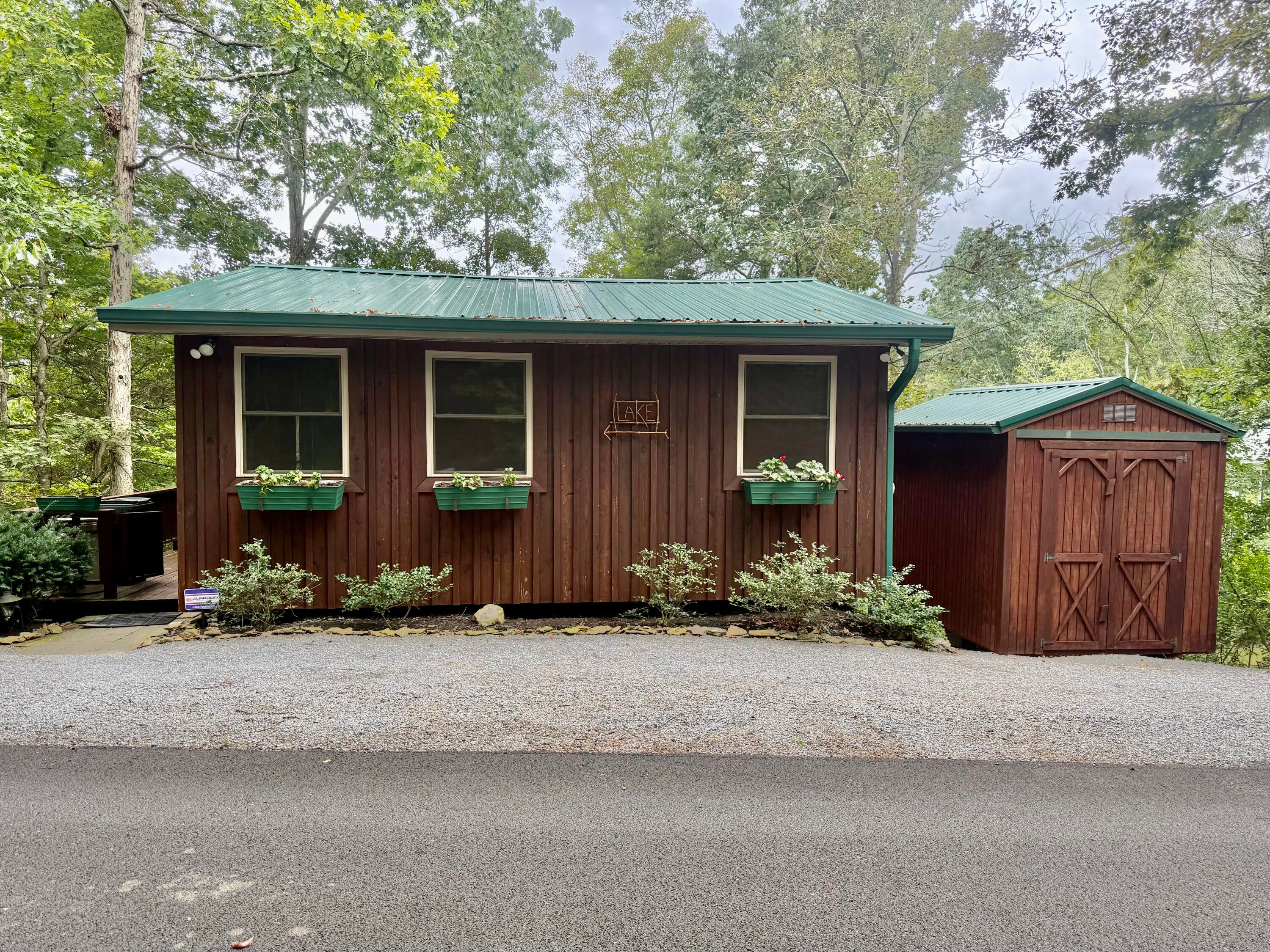 111 Cabin Drive — photo