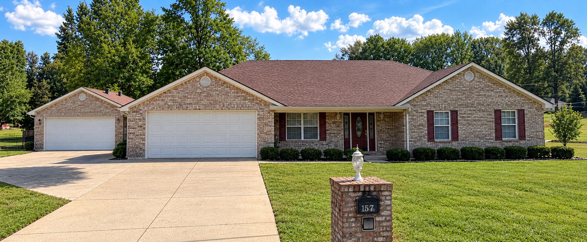 121 Ridgewood Drive — photo