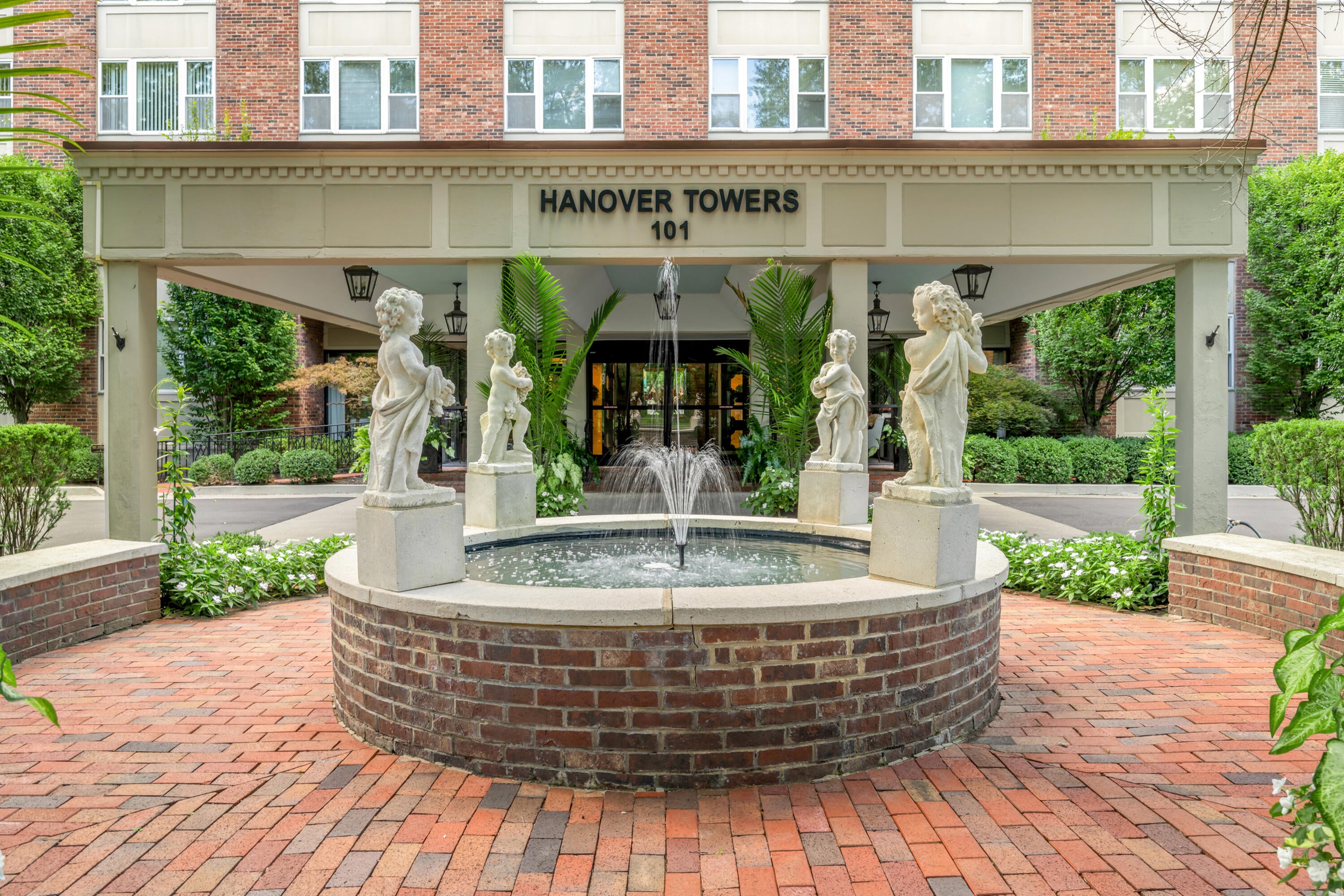 101 S Hanover Avenue 7B — photo