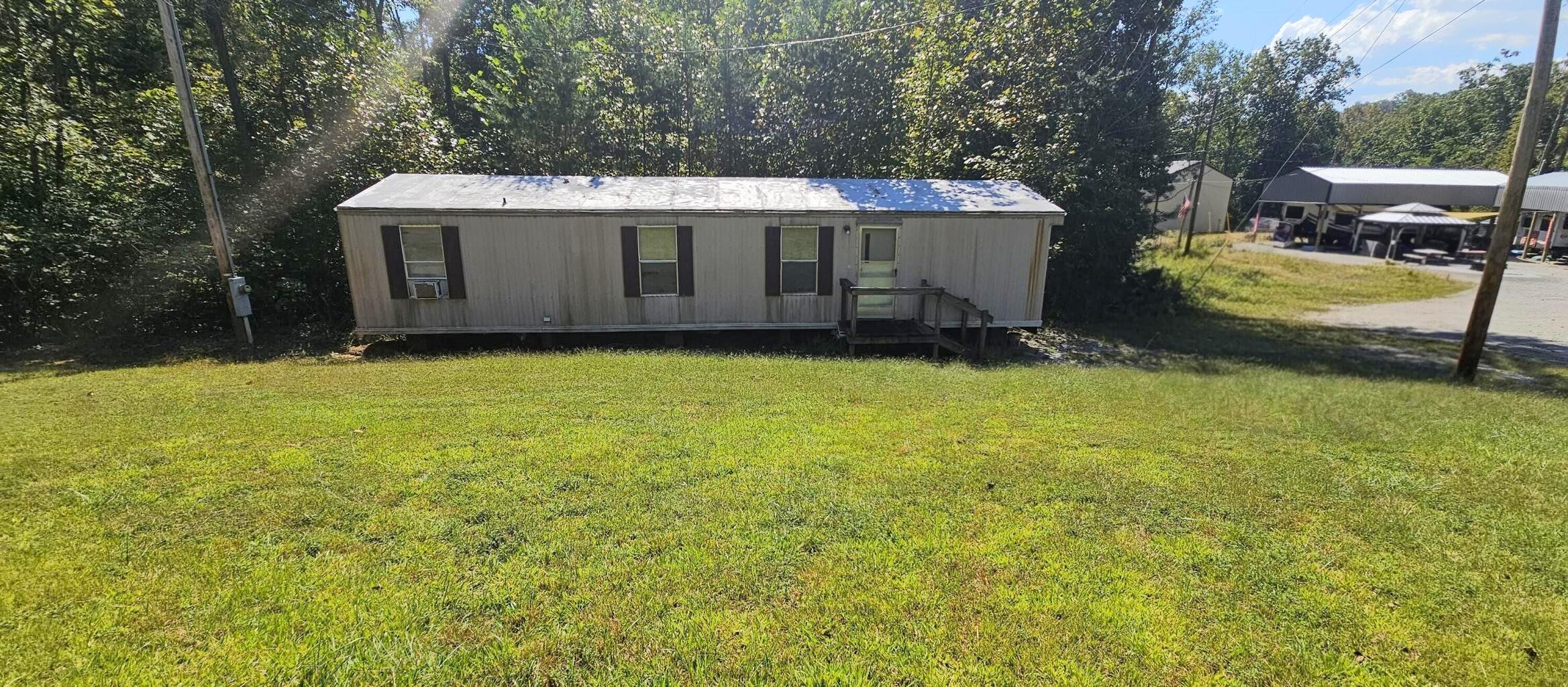 362 Dixie Pine Drive, Burnside, KY 42519 — photo 3