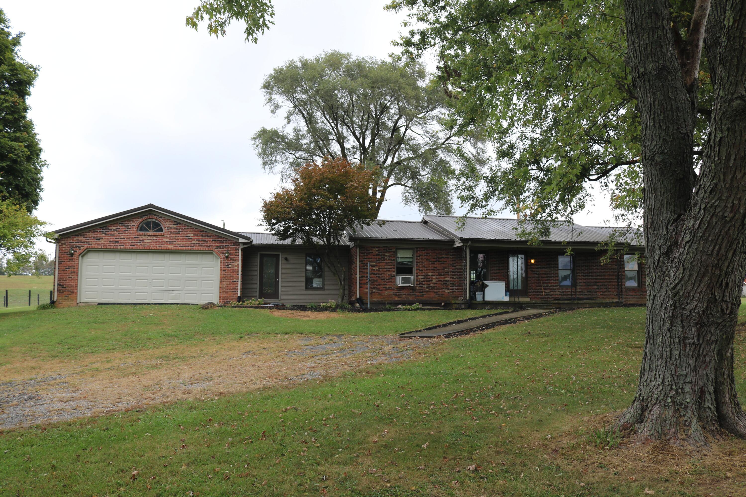1541 Author Road — photo