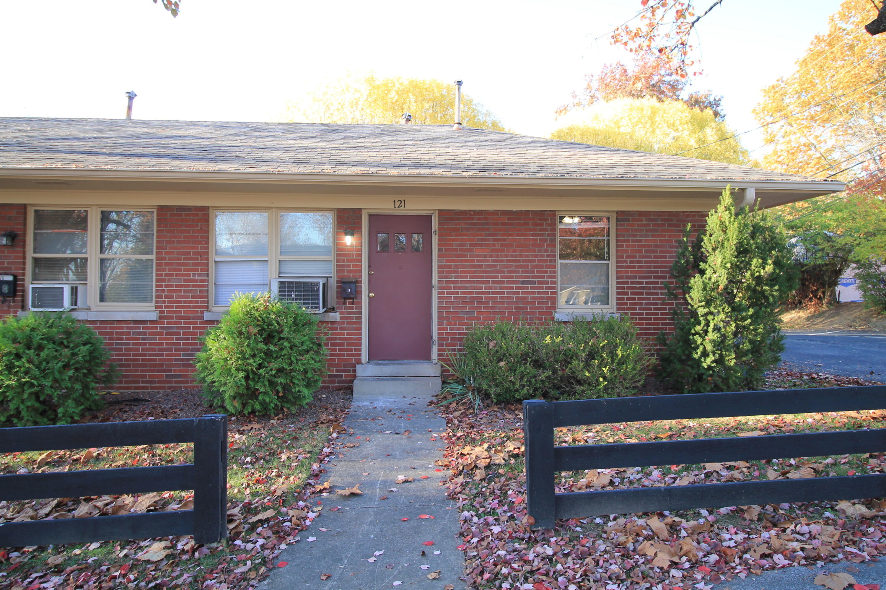 121 St. Ann Drive — photo
