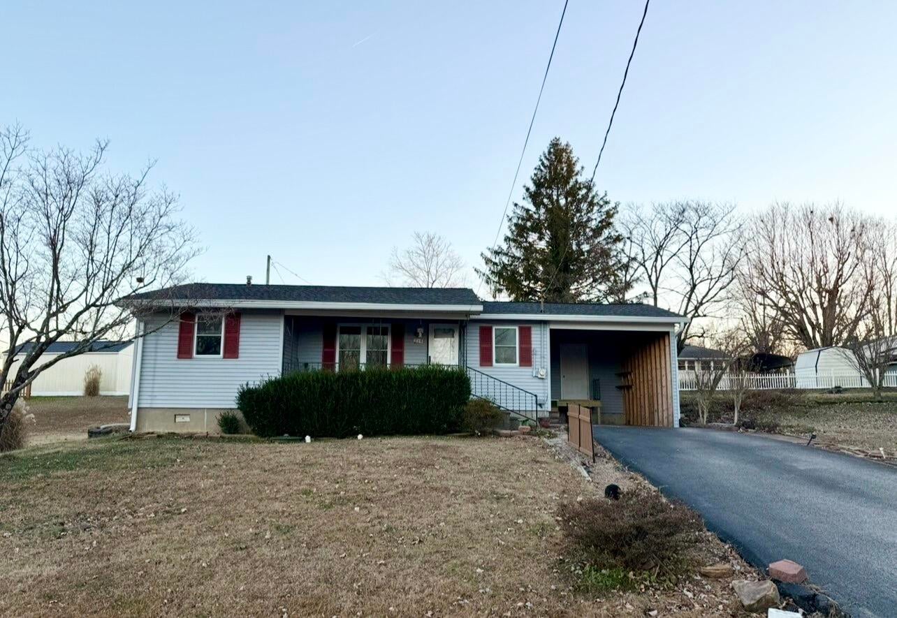 714 Crittenden Drive — photo