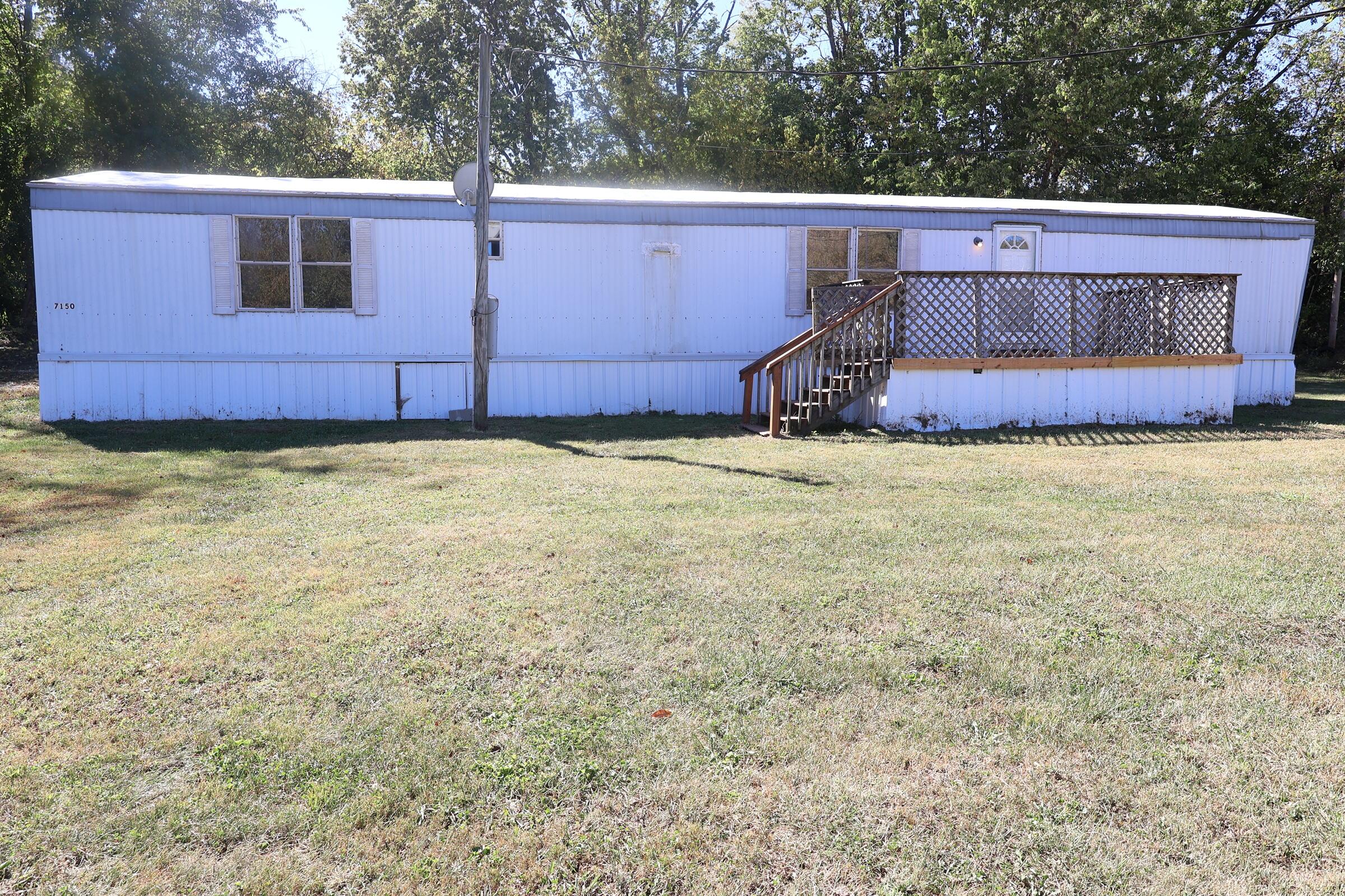 7150 Donaldson Road — photo