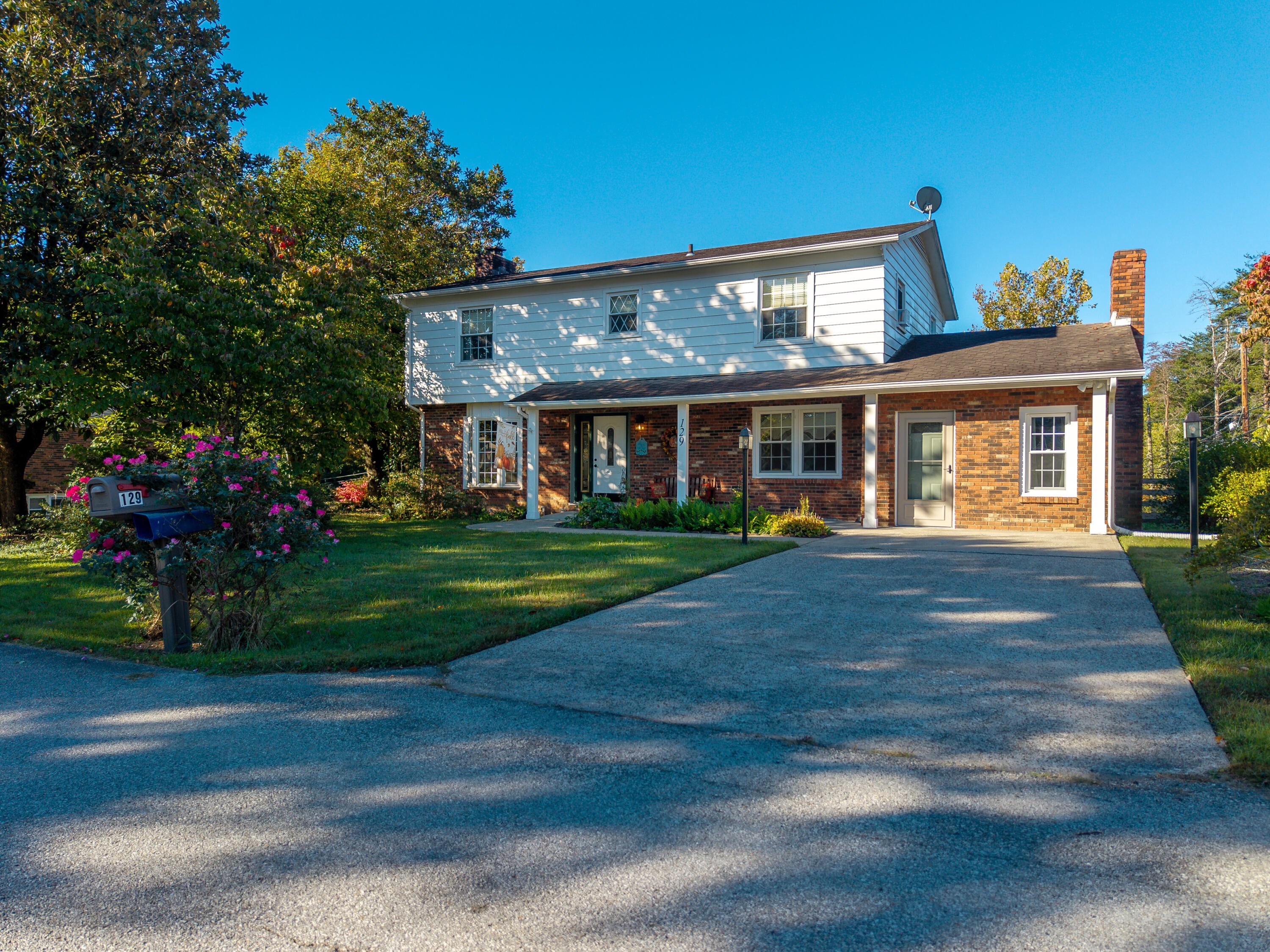 129 Circle Drive — photo