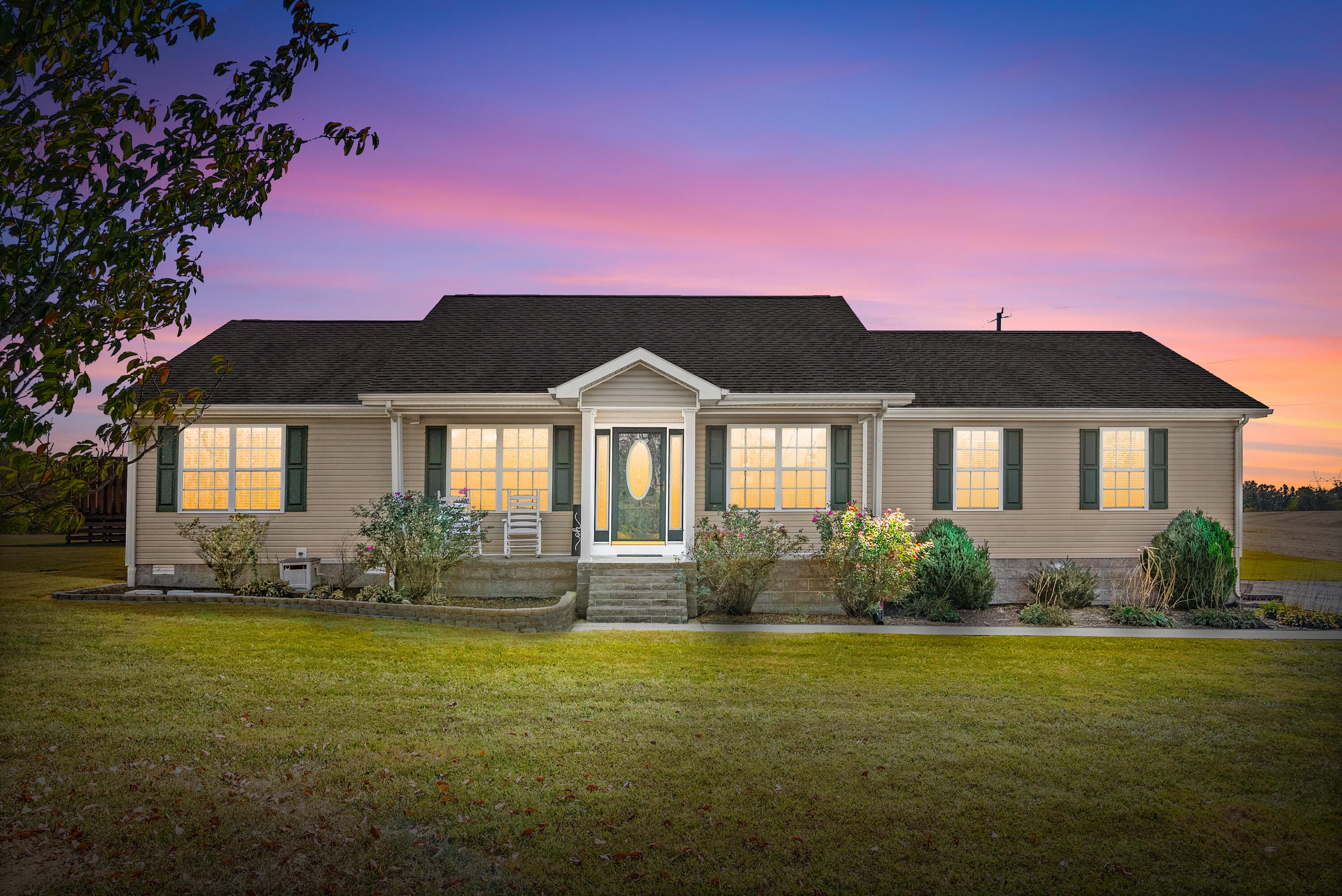 2125 Dogwood Kelly Road — photo