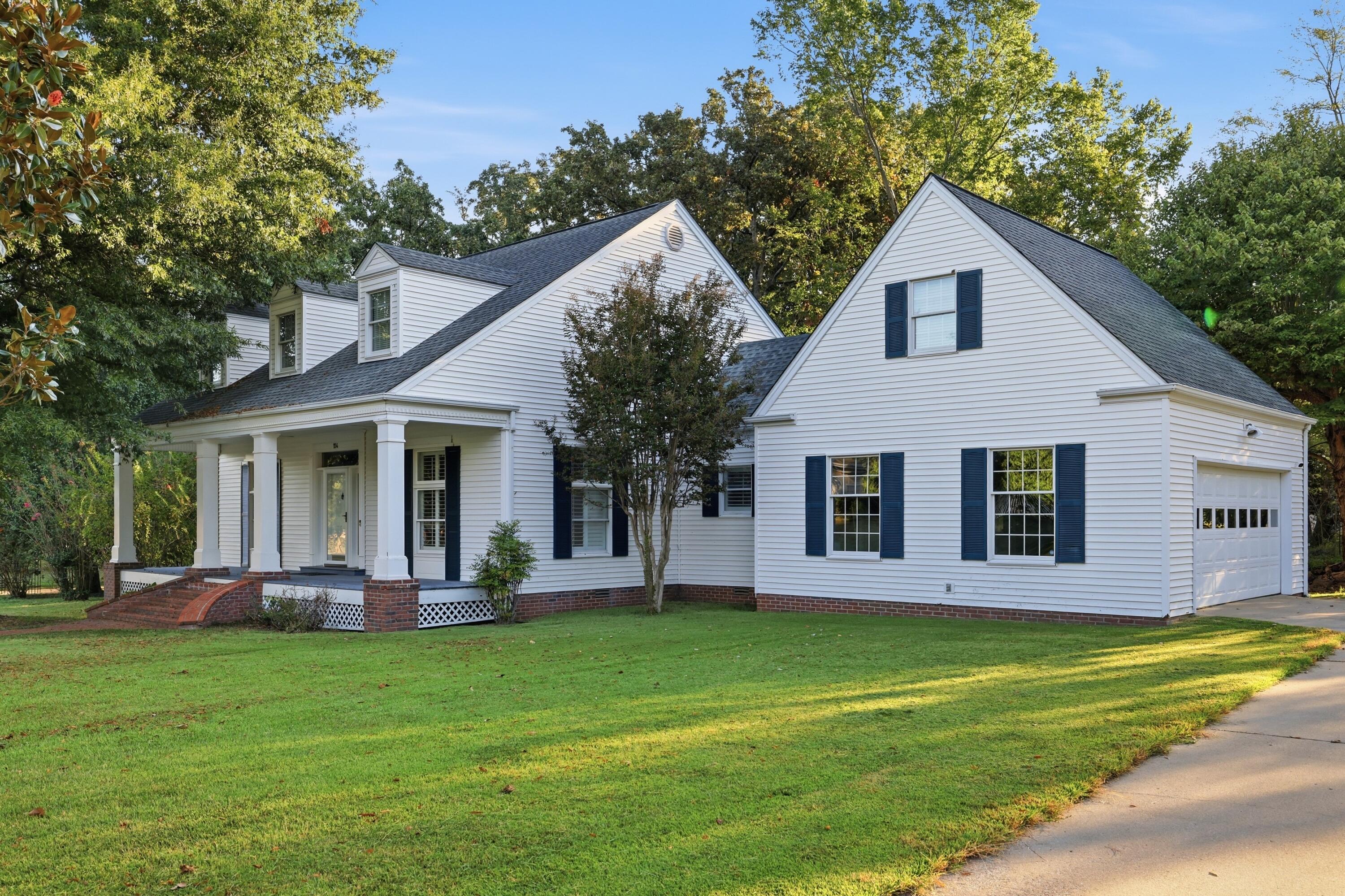 114 Arbor Crest Drive — photo