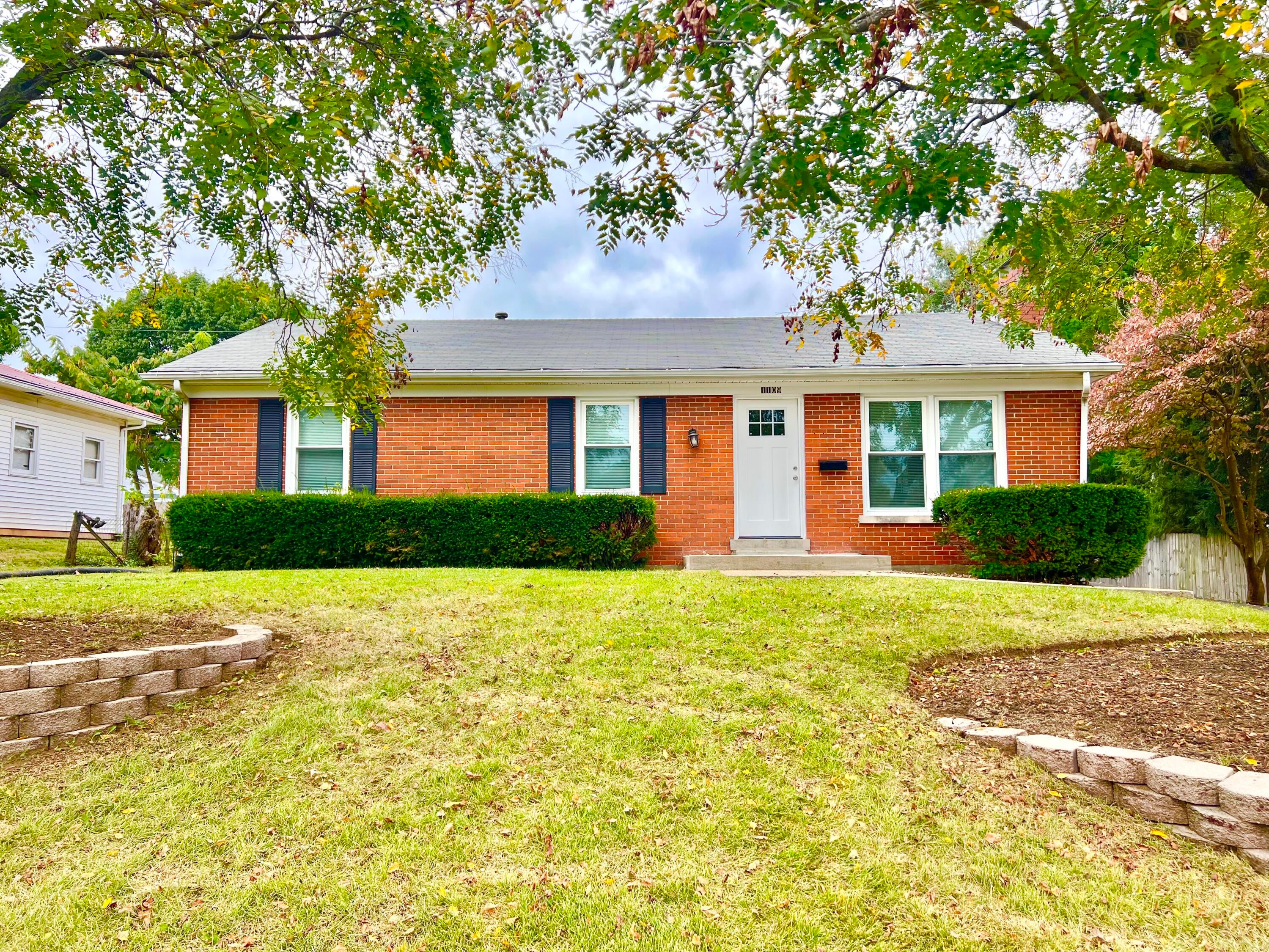 1109 Meridian Drive — photo