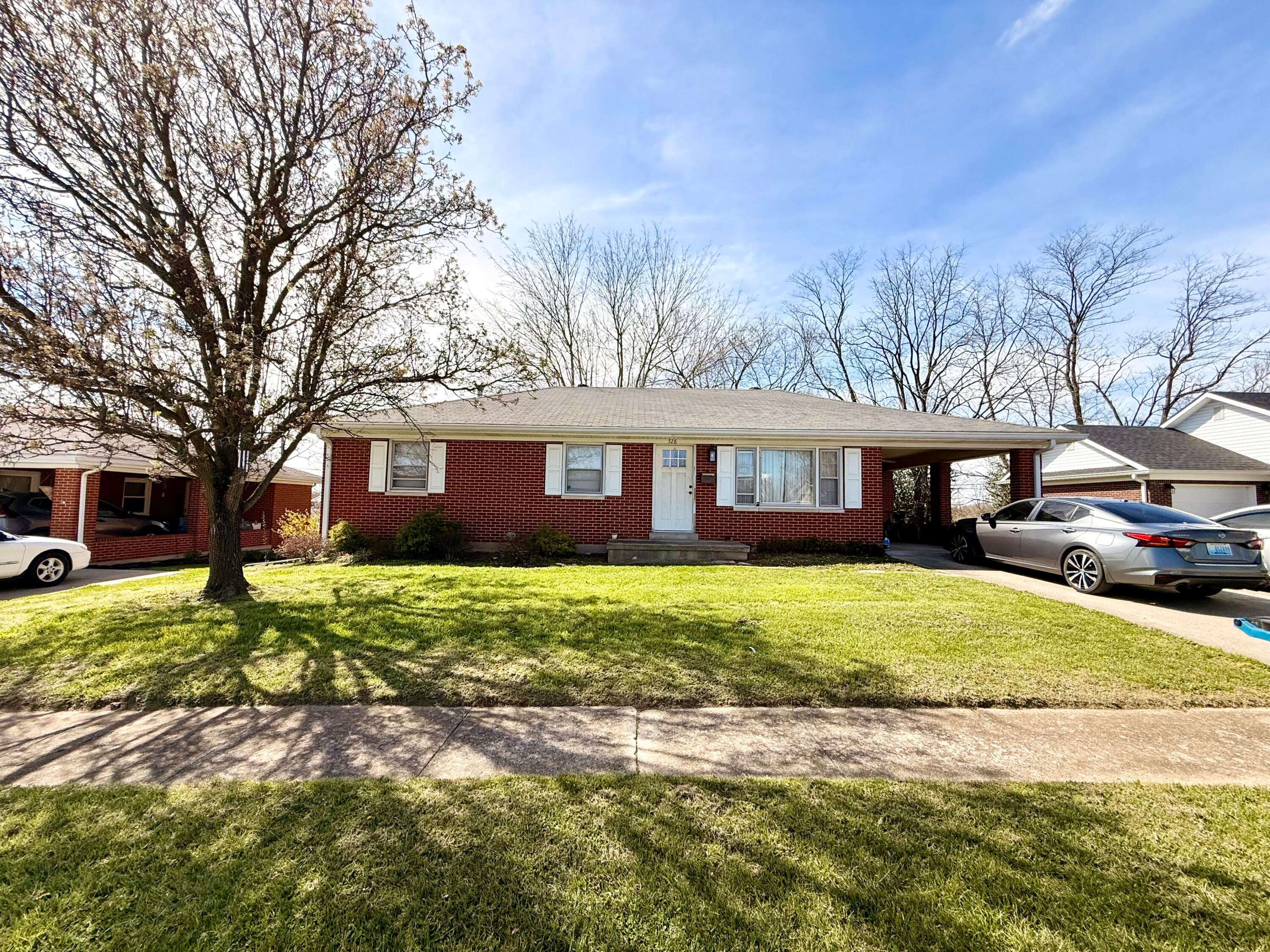 528 Ada Drive — photo