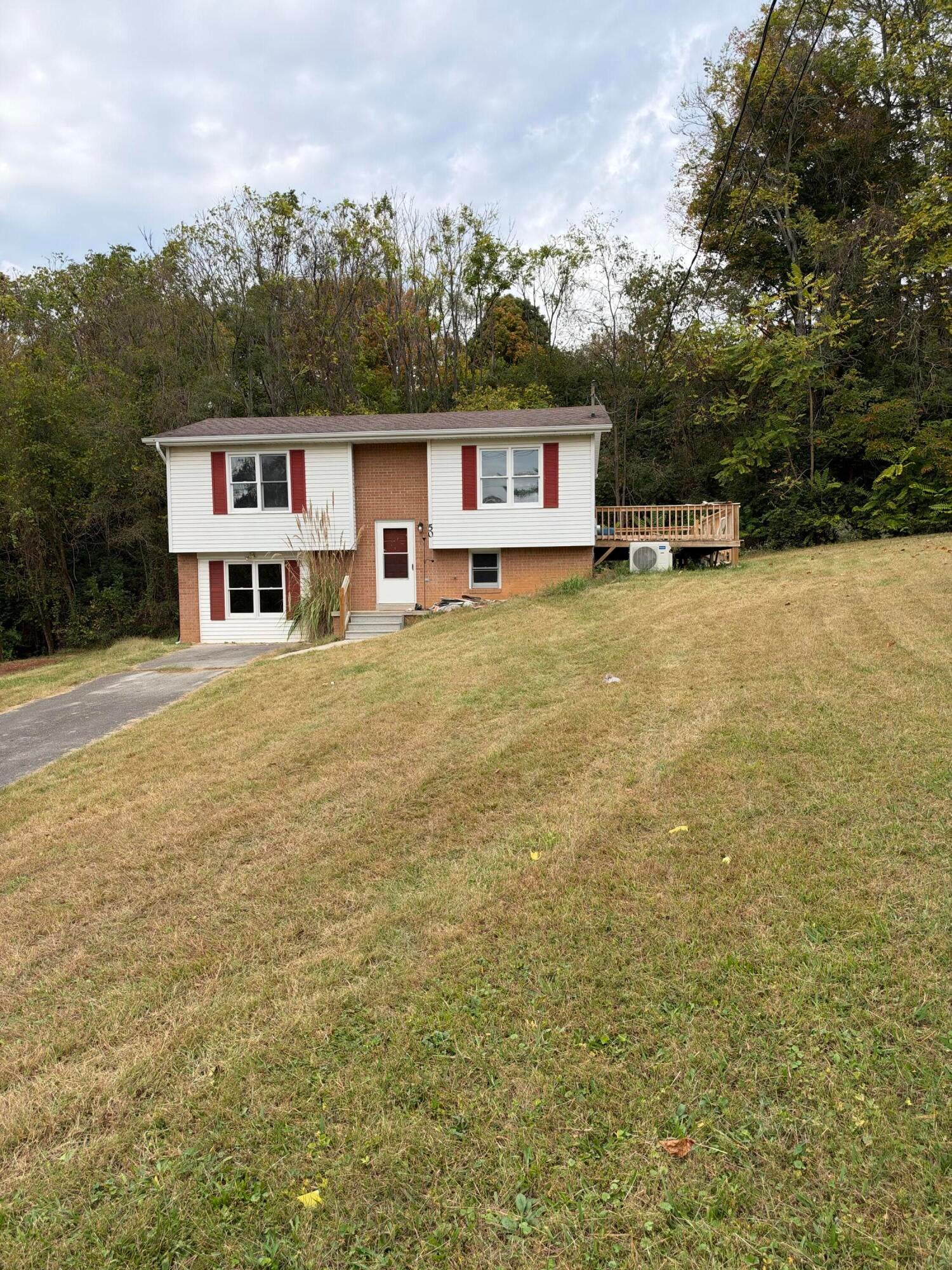 50 Ford Drive — photo