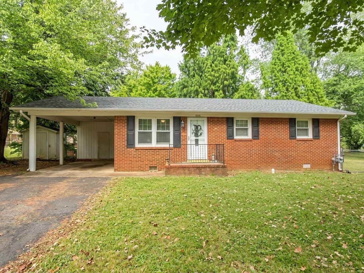 1608 Belmont Drive — photo
