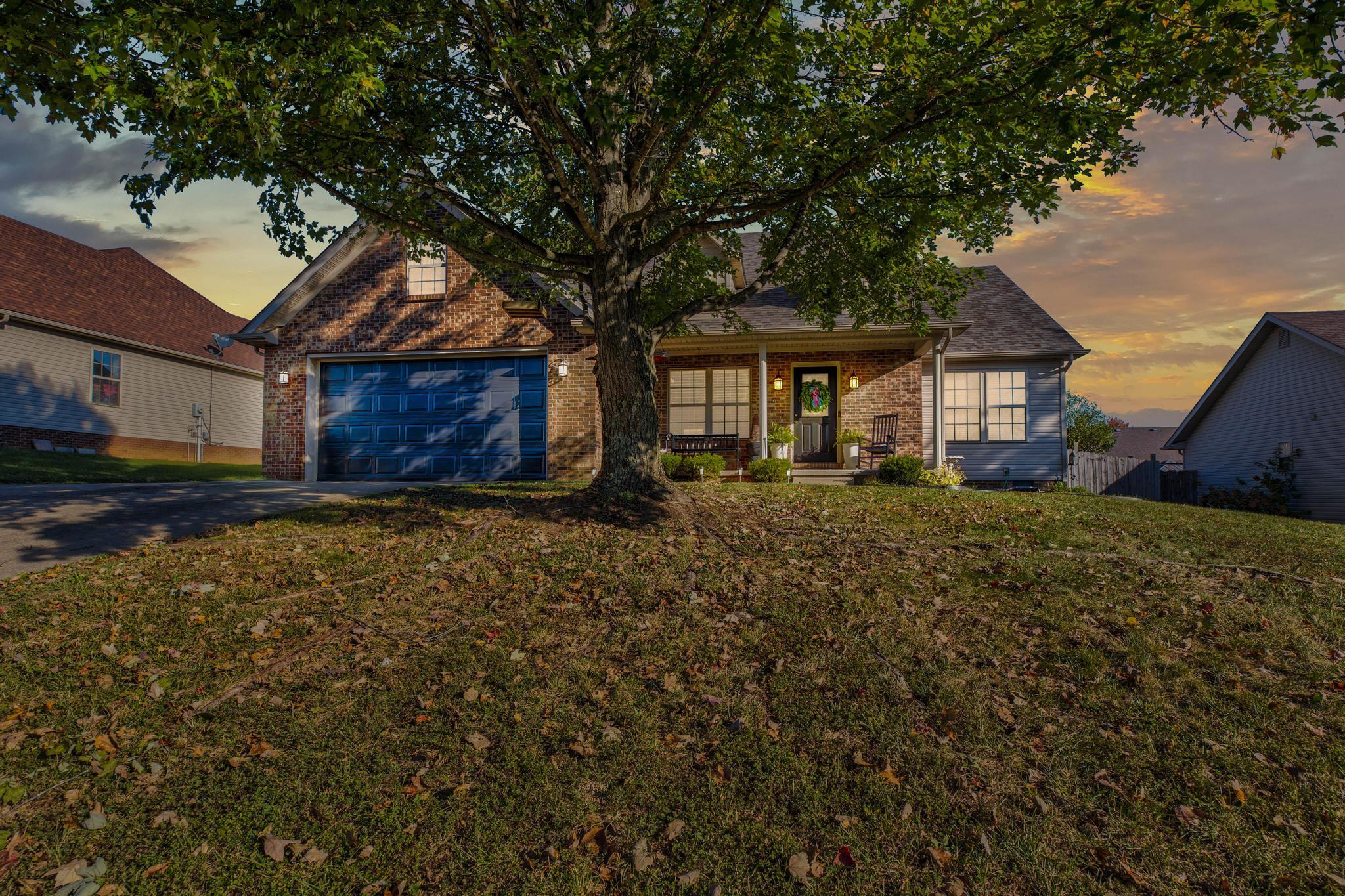 819 Dresden Way — photo