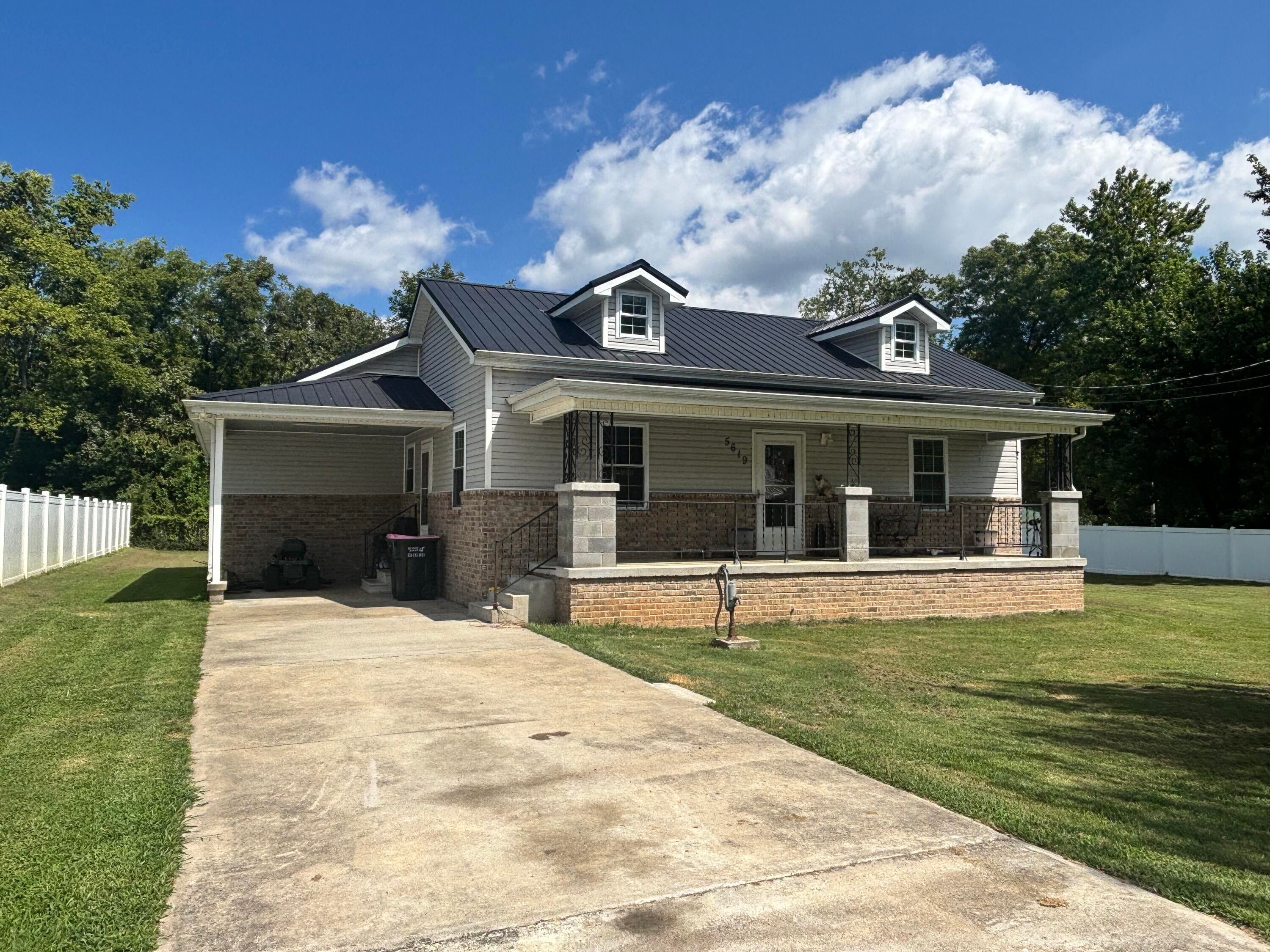 5619 Pembroke-Fairview Road — photo