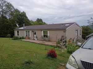 830 Arrowhead Lake Road — photo