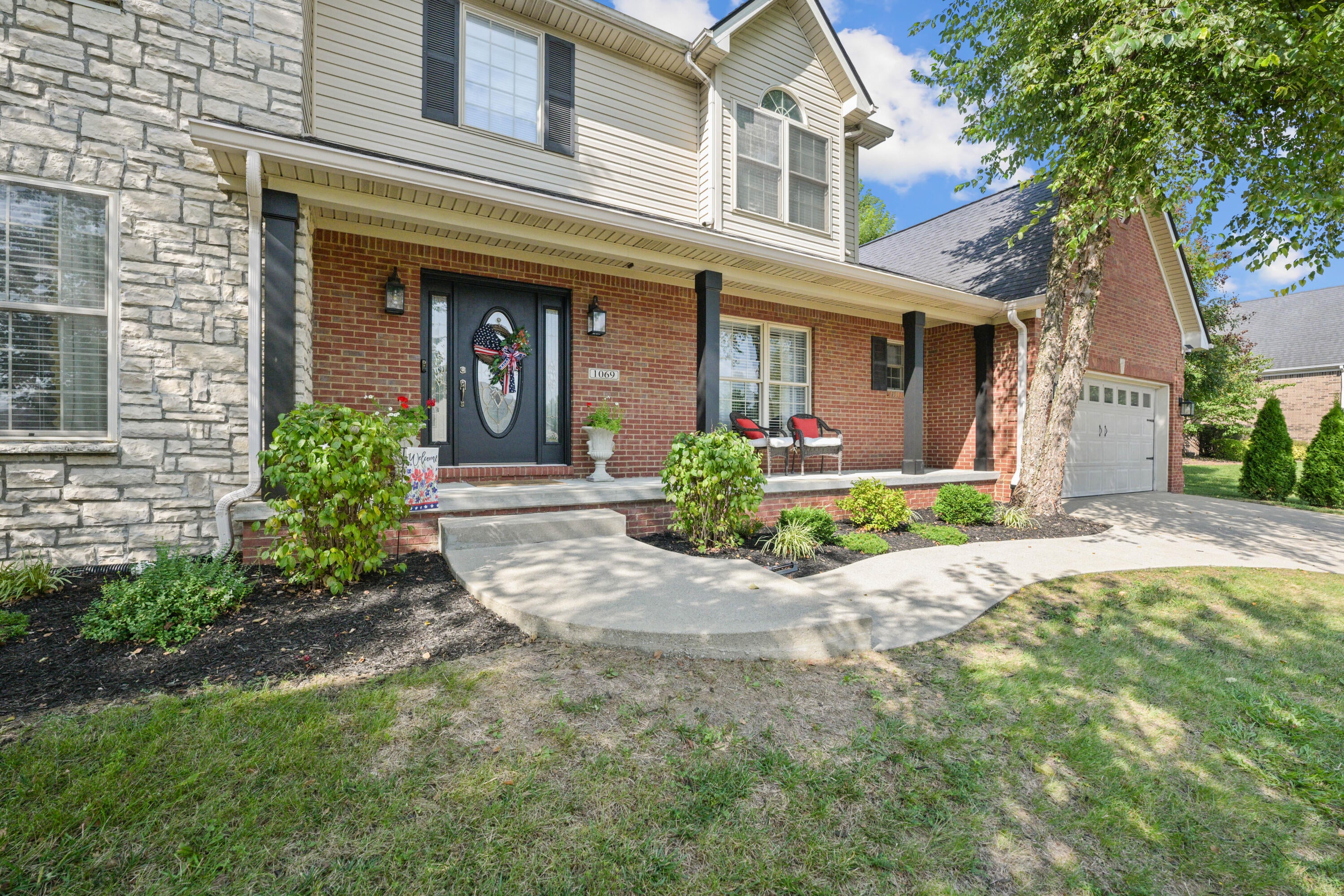 1069 Cedar Ridge Lane, Versailles, KY 40383 — photo 2