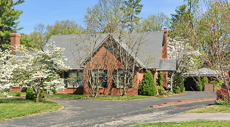 227 Fontaine Circle — photo