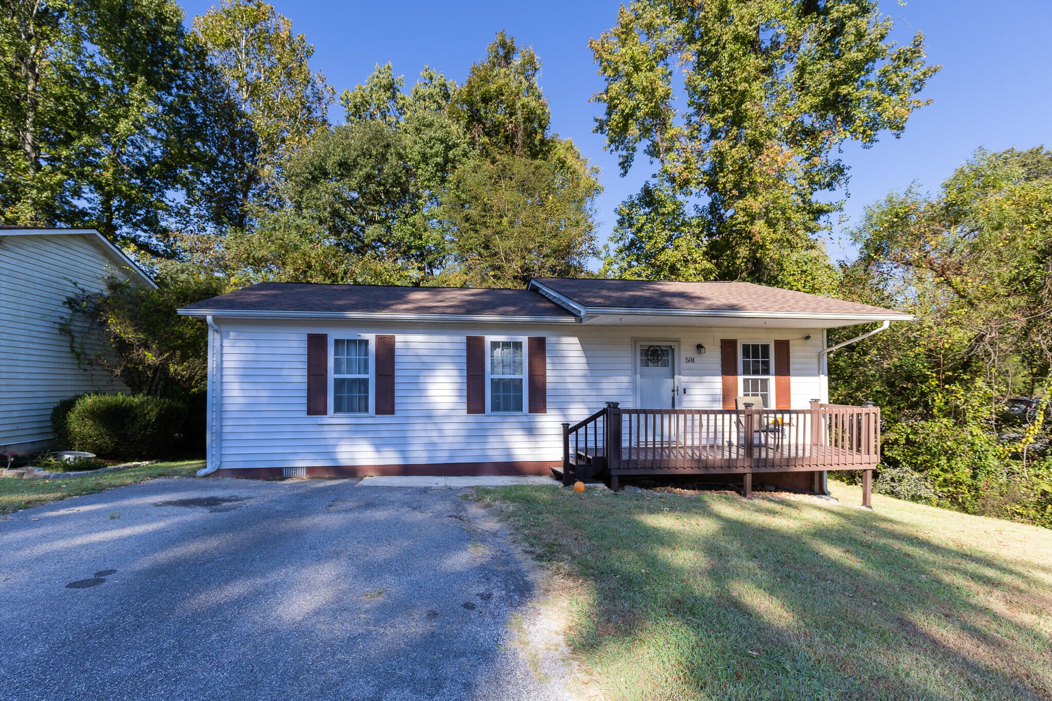 501 Leeds Drive — photo