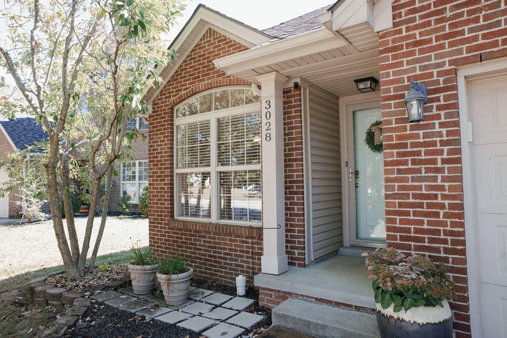 3028 Drexel Pass — photo