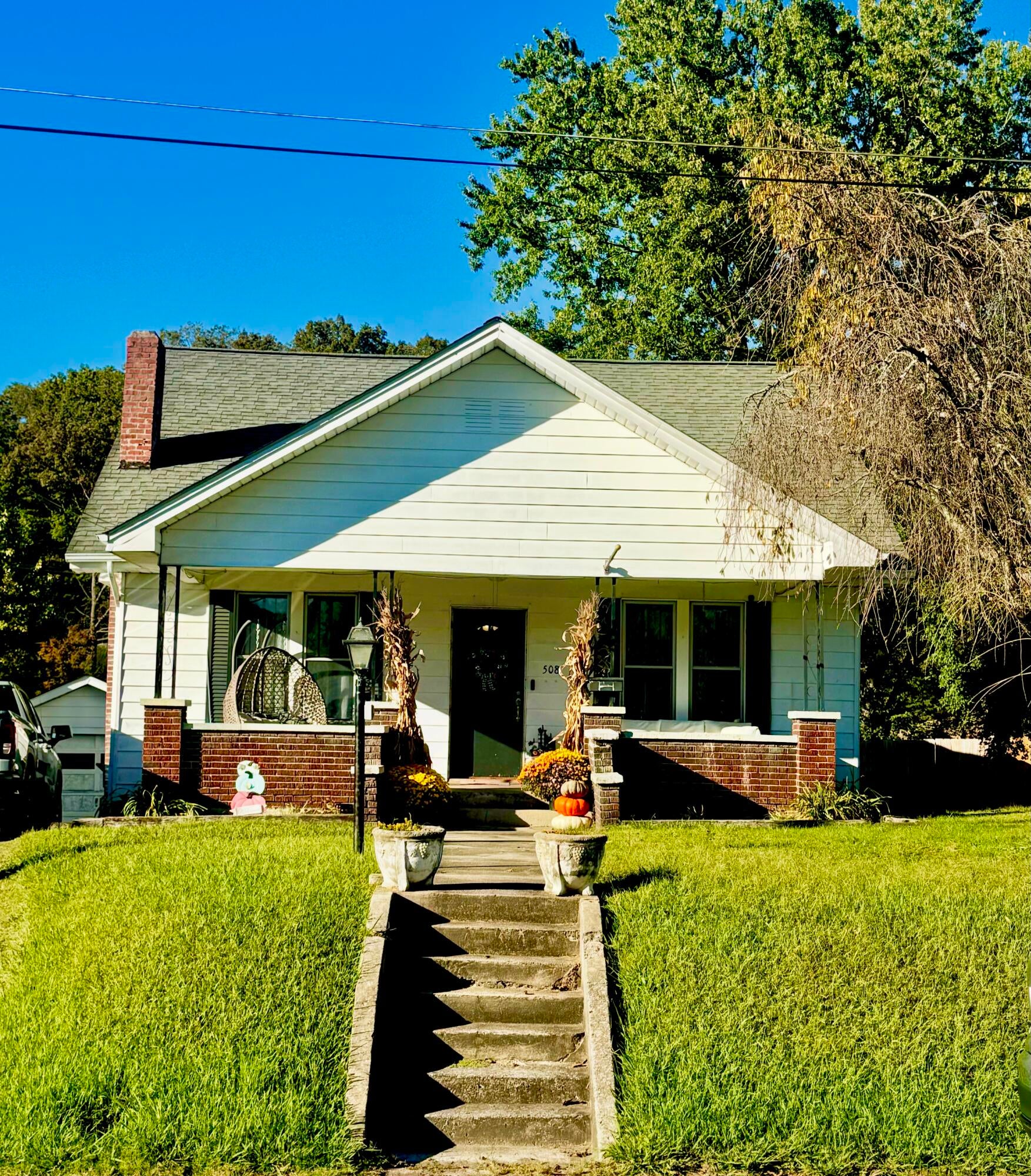 508 Worchester Avenue — photo
