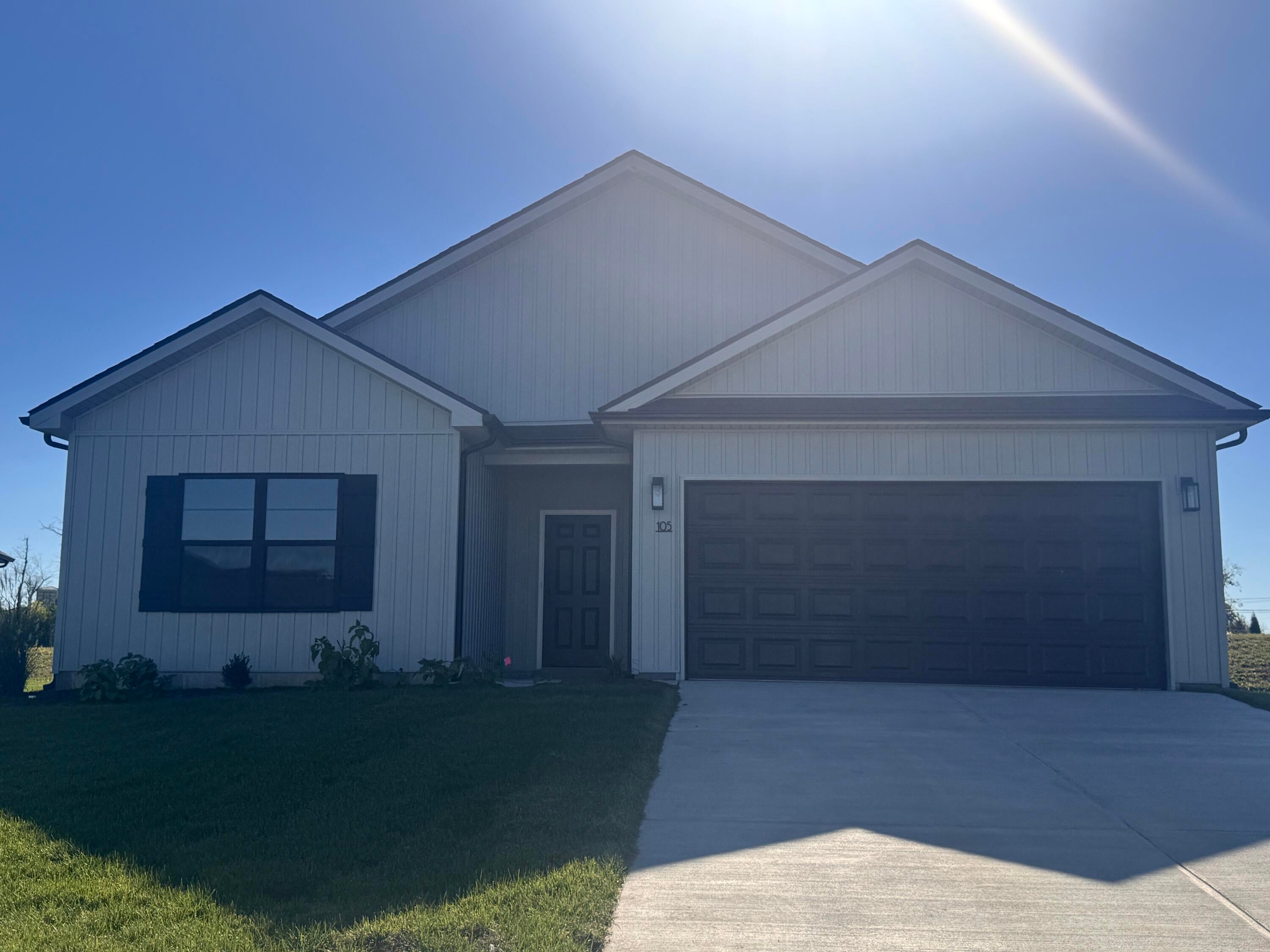105 Hidden Treasure Drive — photo