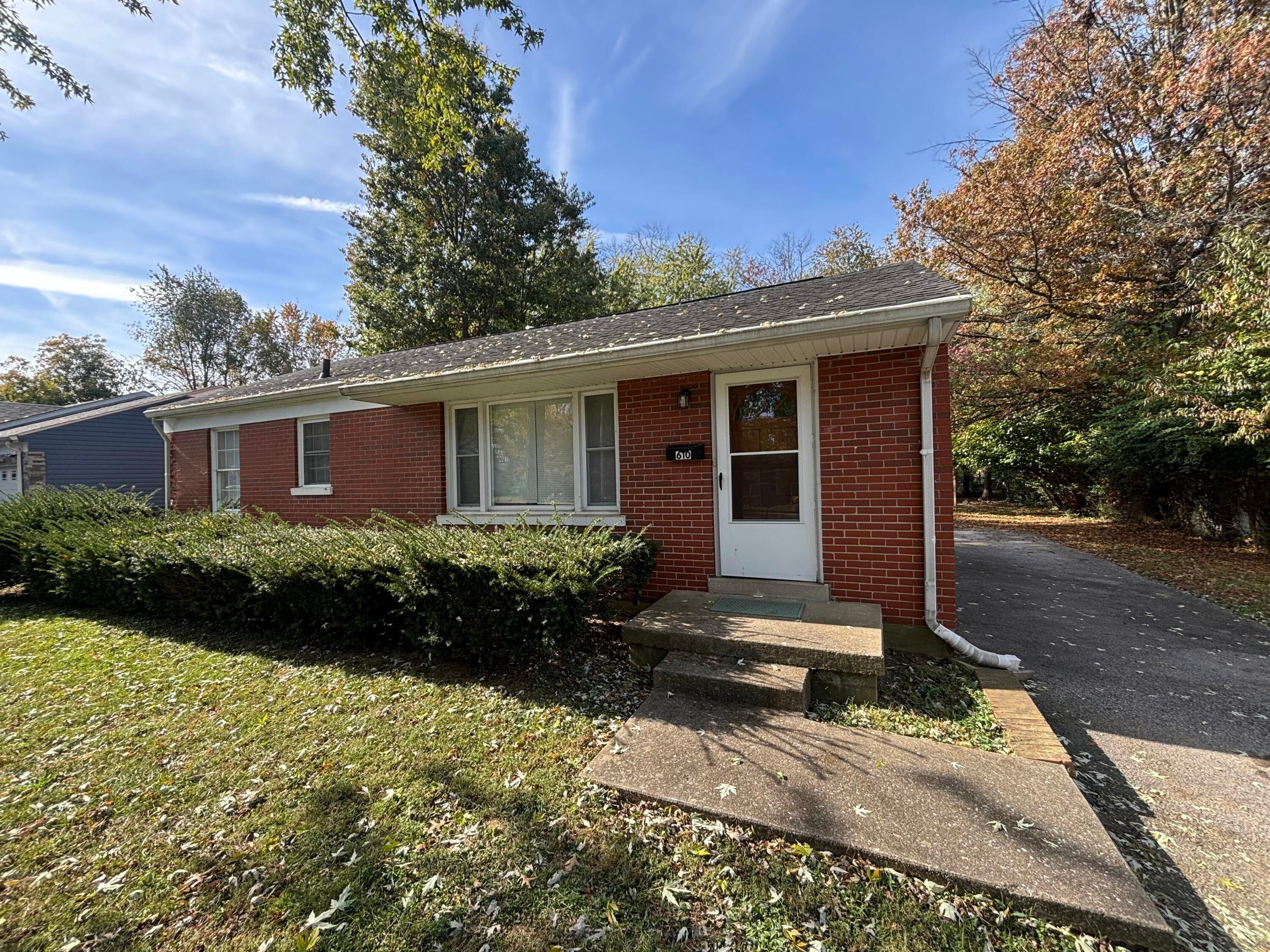 610 Kent Drive — photo