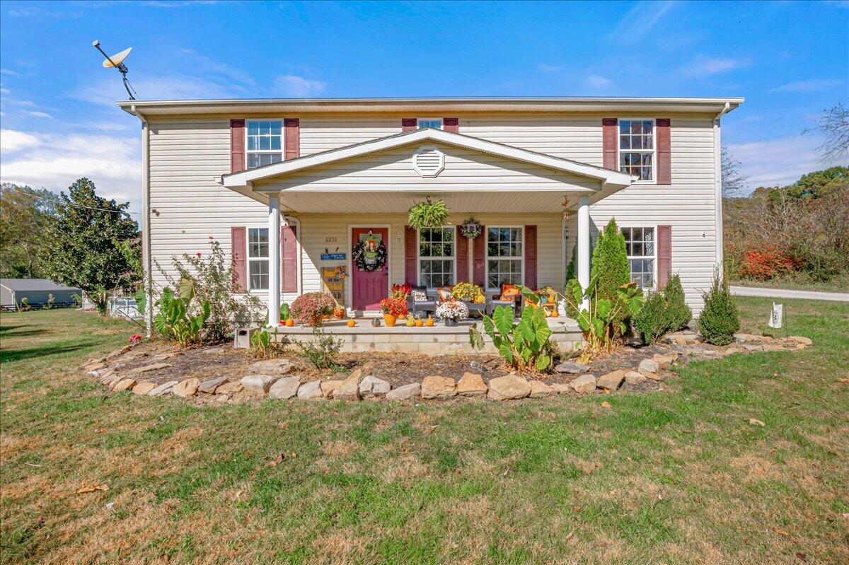 6830 E Laurel Road — photo