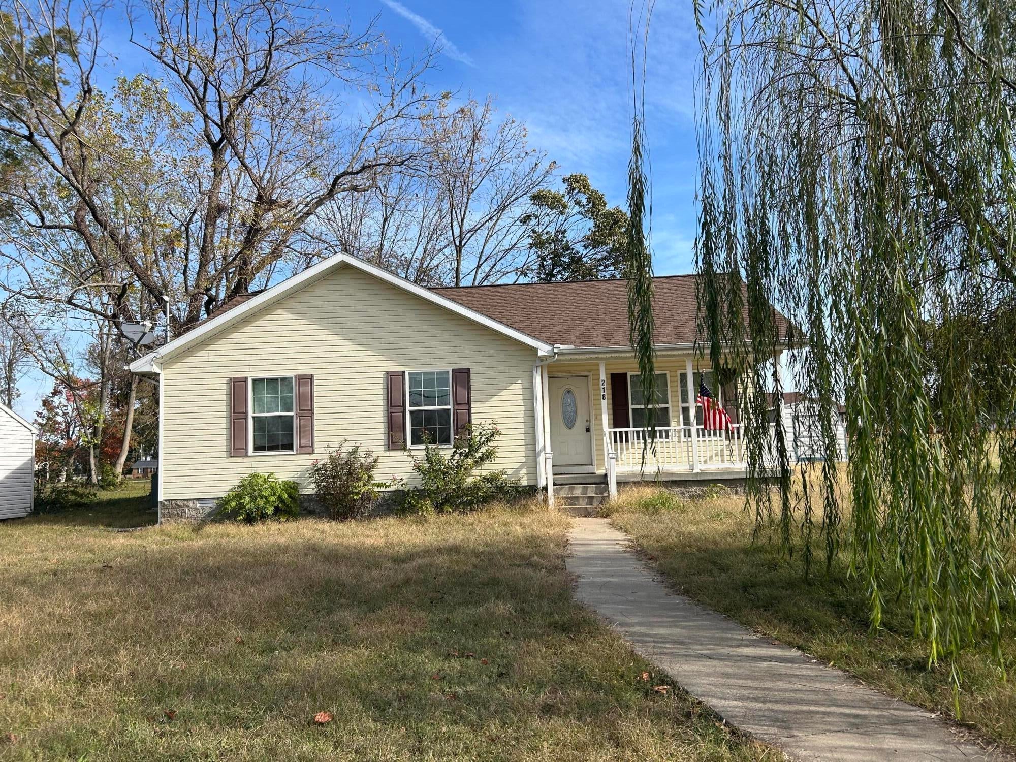 218 Magnolia Drive — photo